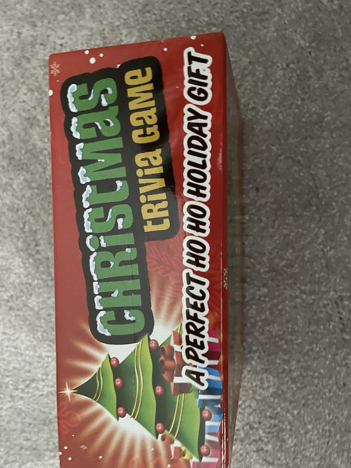 go! Christmas Trivia Game, Holiday Theme, Ages 12+, 2 Players