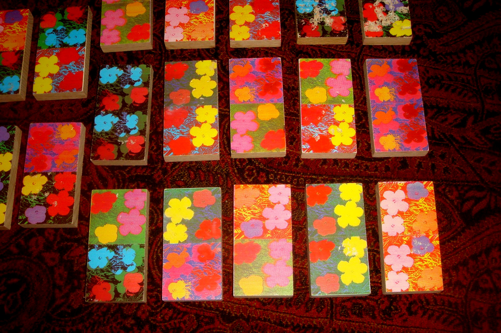 Rare ANDY WARHOL “Flowers” WOODEN DOMINO SET Gorgeous Art Color – Made in France