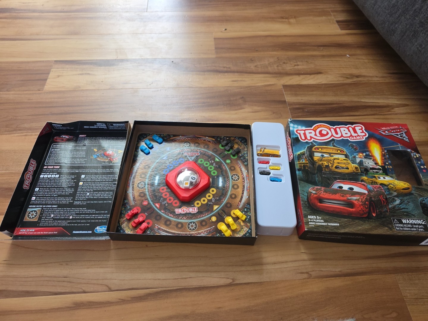 Disney Pixar Cars 3 Trouble Game COMPLETE Hasbro Gaming 2016 Pop O Matic Race