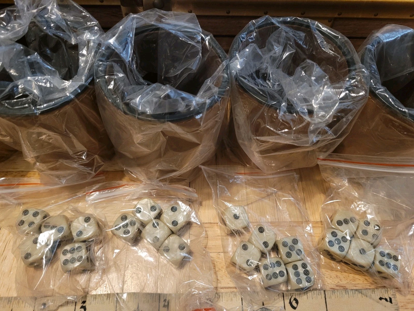 Brybelly Liar’s Dice Pirate Theme Complete Dice Game Set