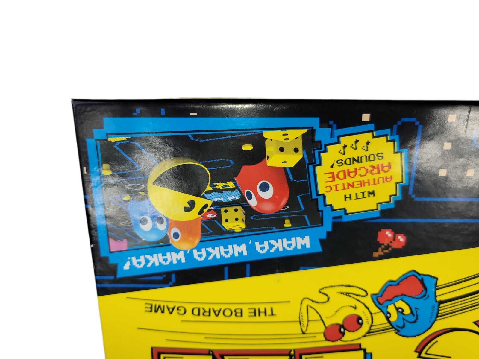 Pac-Man – The Board Game Authentic Arcade Sounds Waka Waka by Buffalo Games