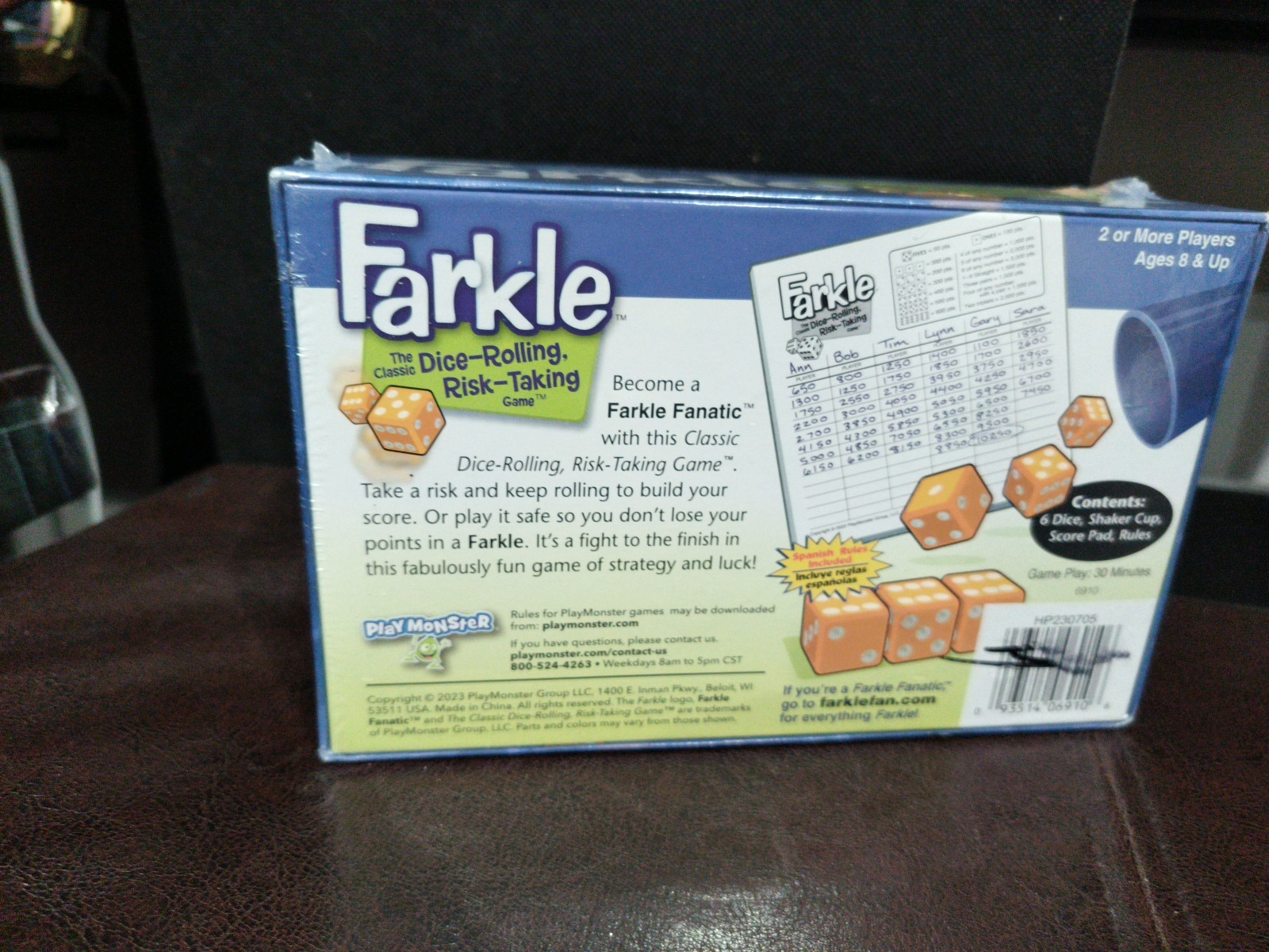 Farkle Game – Classic Dice Game of Risk and Chance #6910 PlayMonster Brand New!