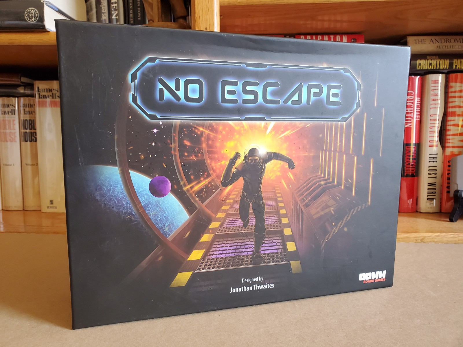 No Escape: Strategic Maze-Building Game – COMPLETE – OOMM & Avant Games – 2025