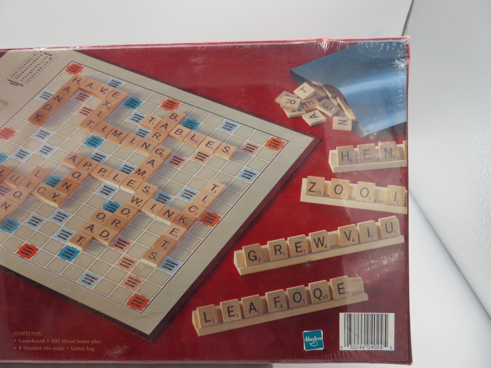 Milton Bradley Scrabble Crossword Board Game 2001 New – Factory Sealed