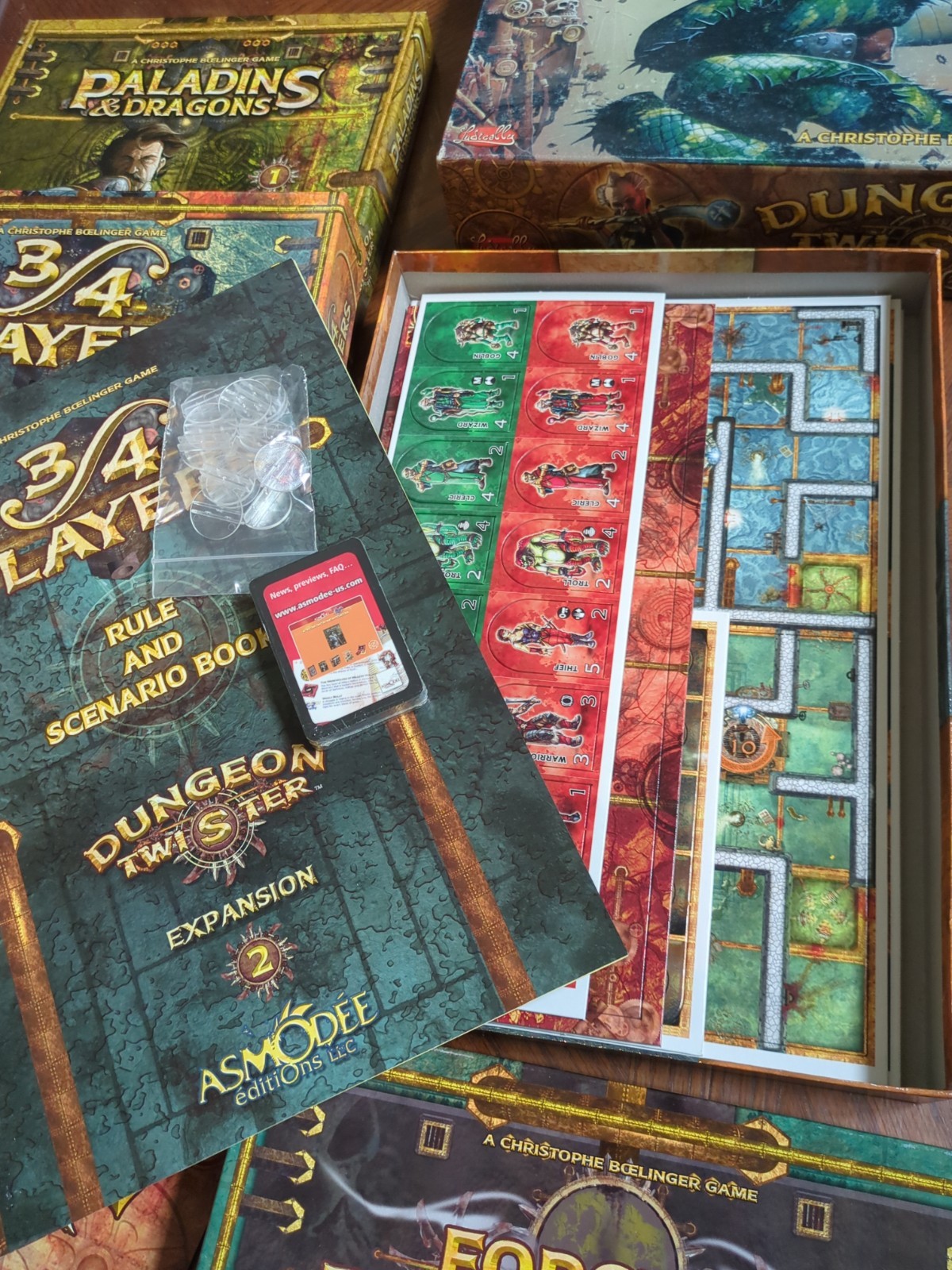 Dungeon Twister Lot: Prison and Expansions 1-5, Read for itemization