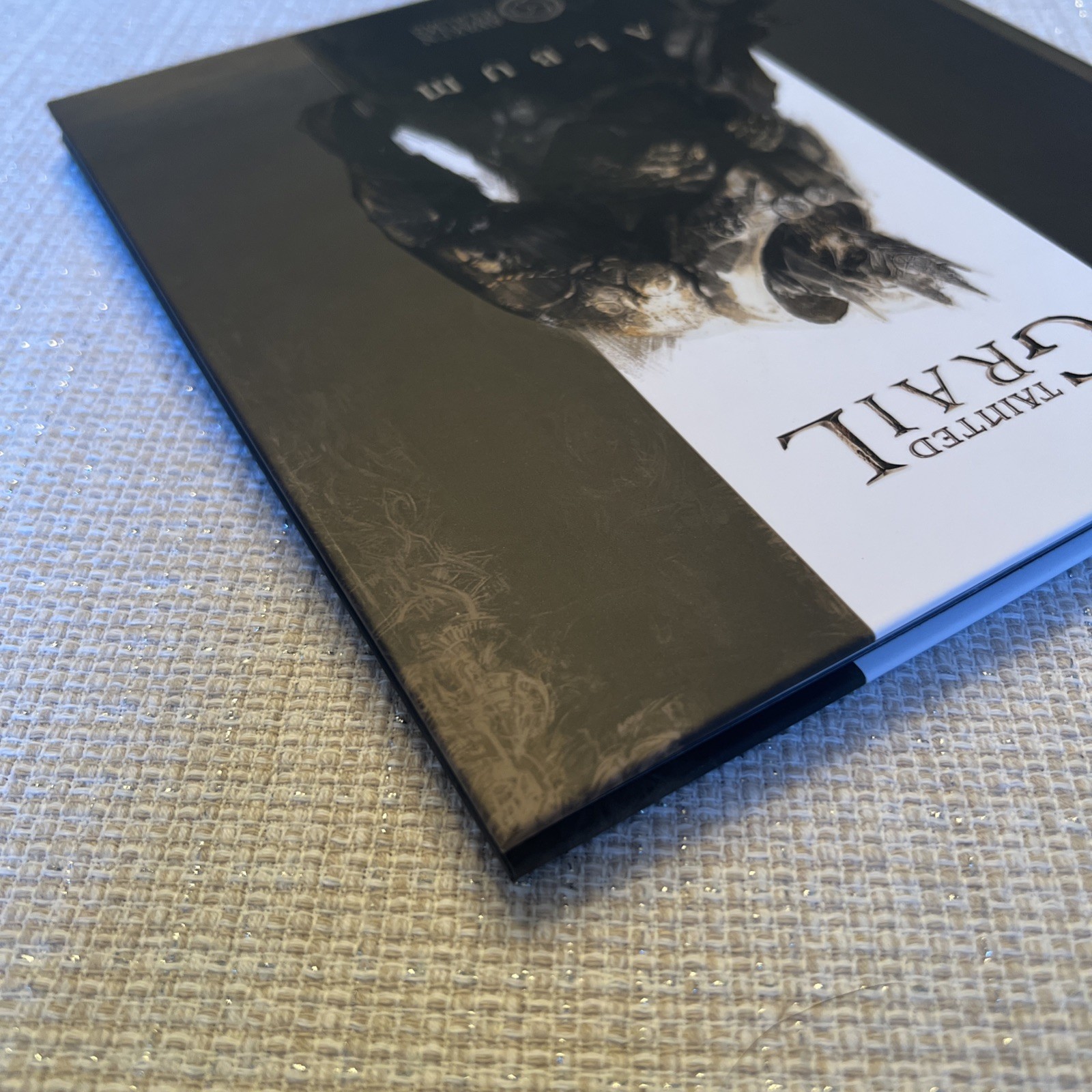 Tainted Grail Album for Awaken Realms Board Game – artbook – Great condition!