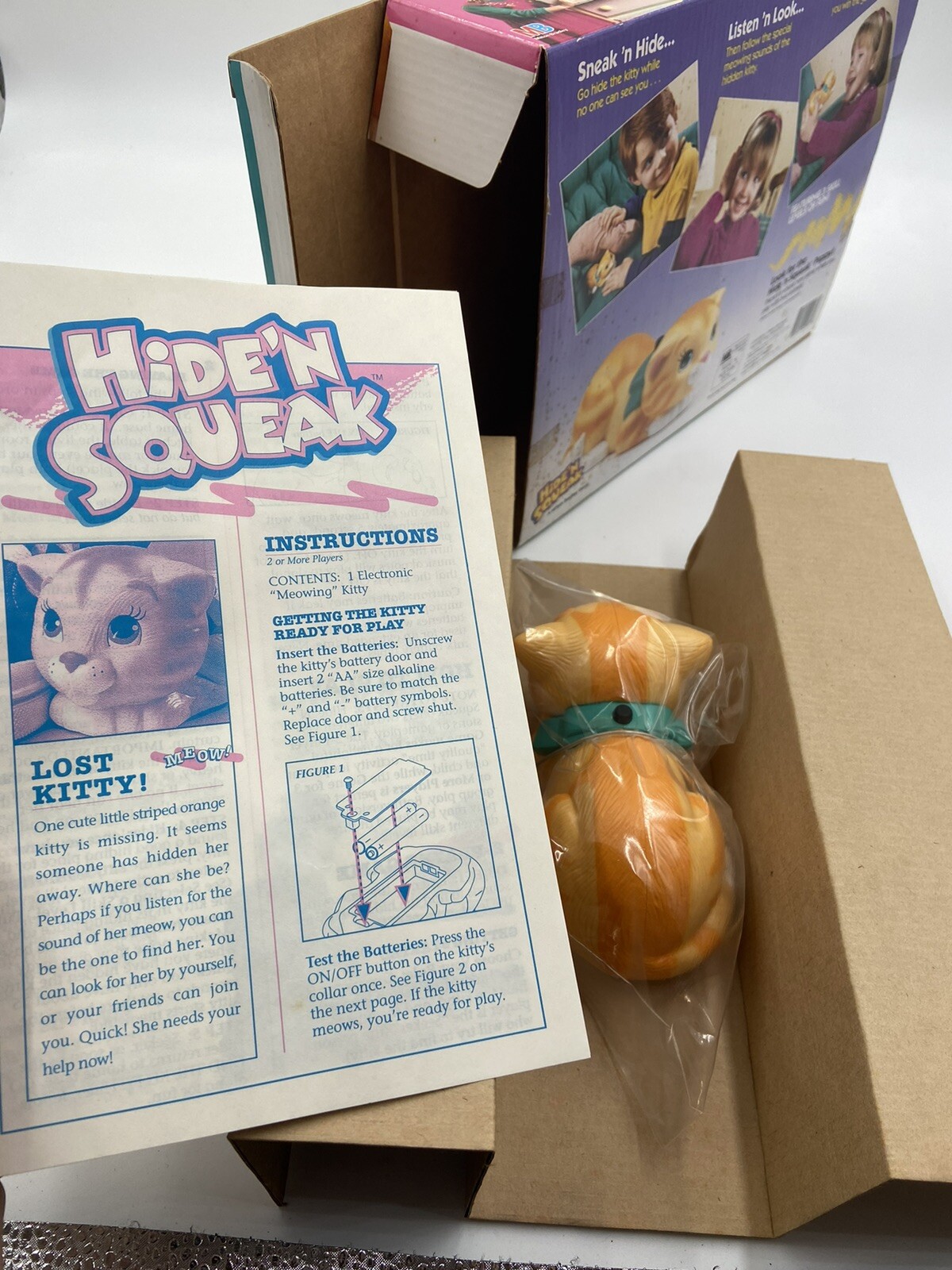 Vintage 1994 Milton Bradley Hide N Squeak Kitty Cat Game CIB Complete in Box
