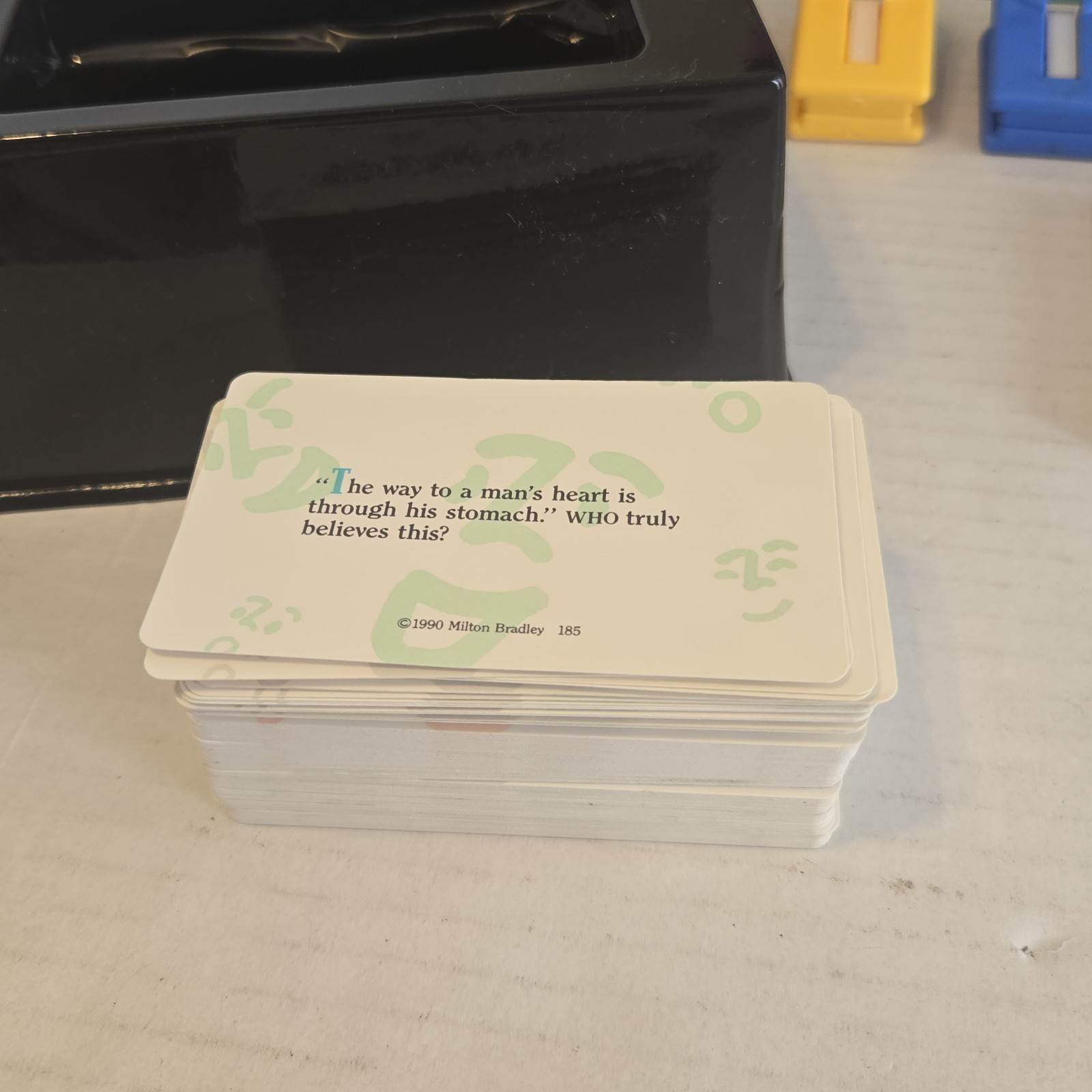1990 True Colors Card Game Milton Bradley, Made in USA **COMPLETE**