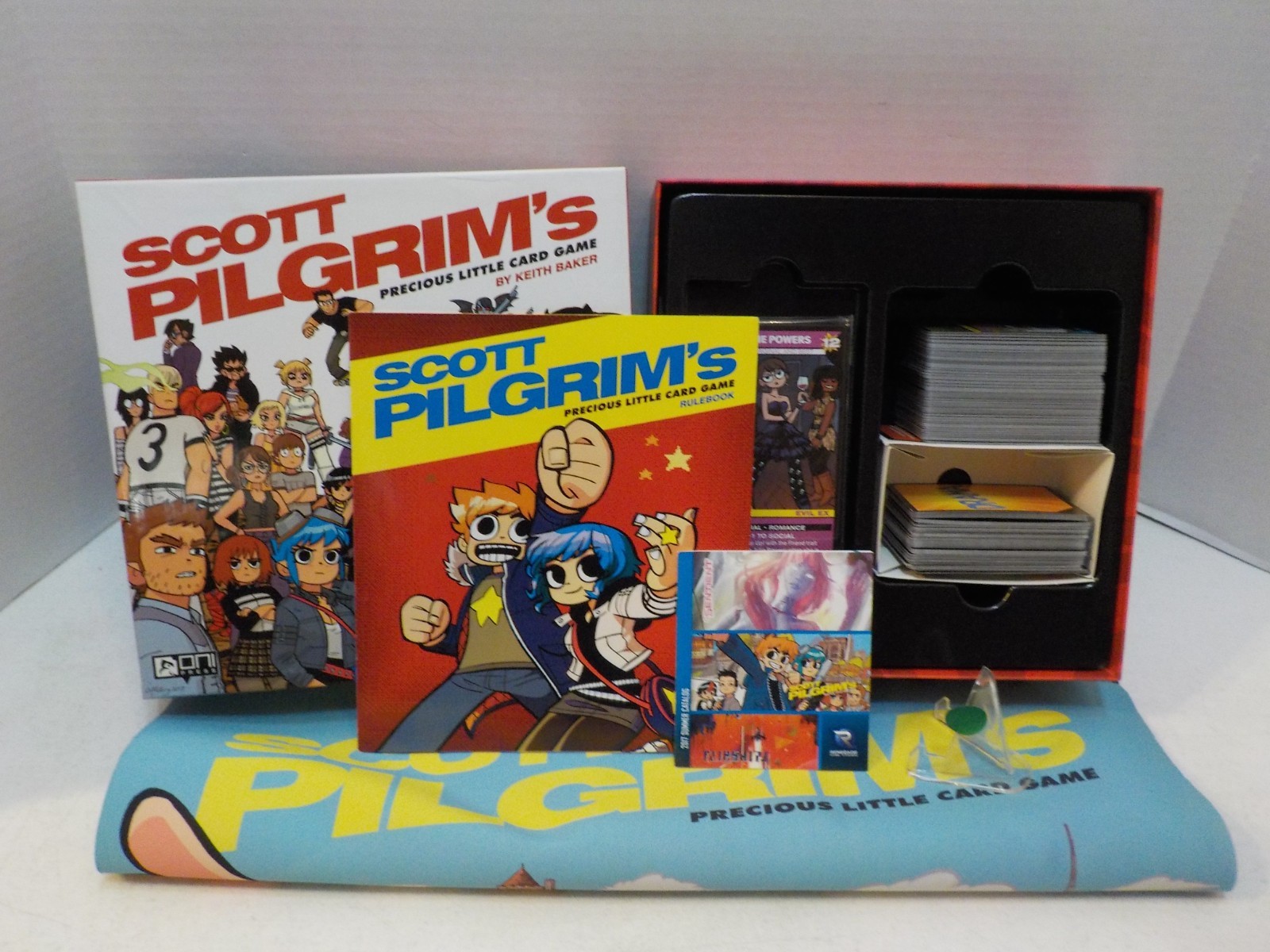 G511 Scott Pilgrim’s Precious Little Card Game Renegade w Playmat