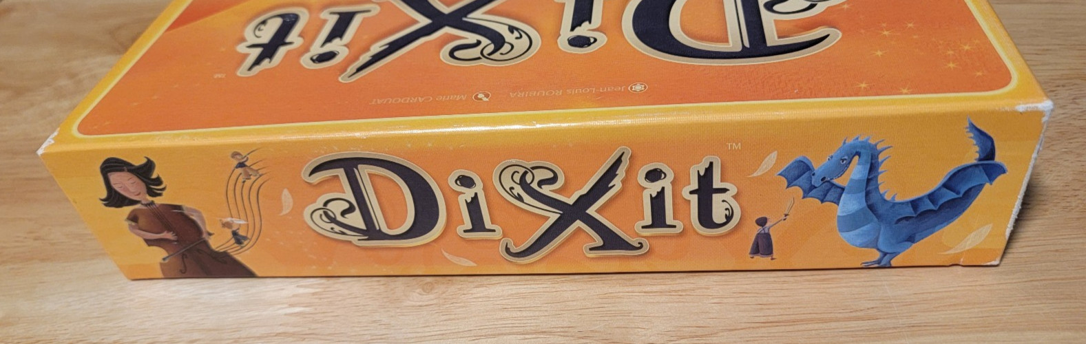 Dixit – A Picture Is Worth A Thousand Words! Family Board Game Complete