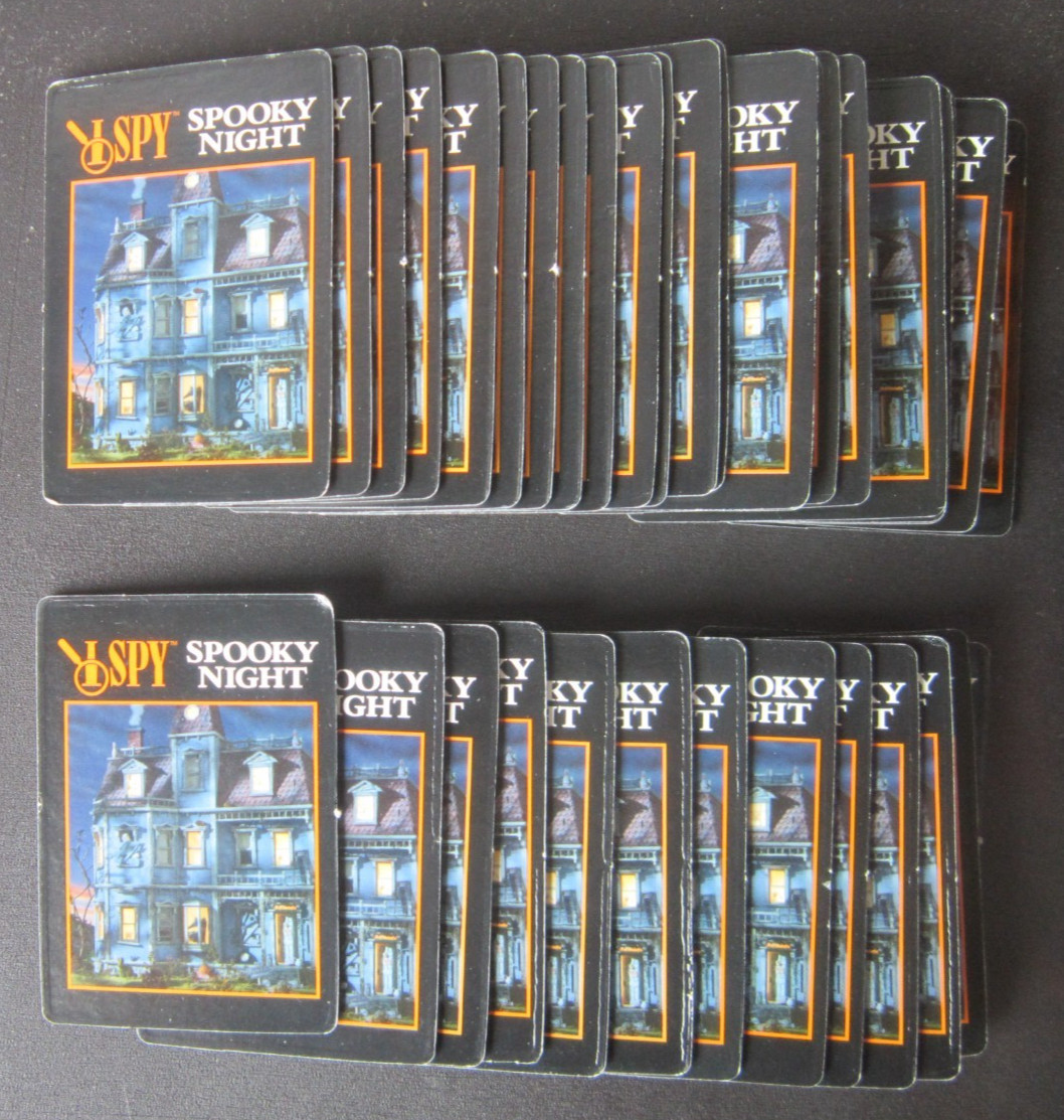 Complete! Scholastic I SPY SPOOKY NIGHT GAME w/ All memory cards Riddle cards