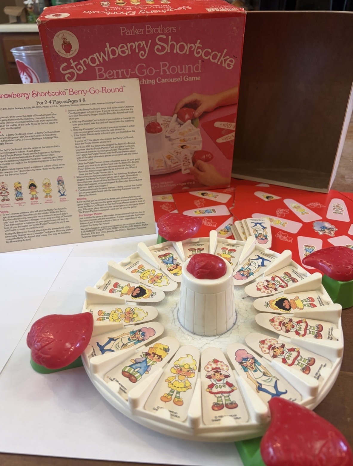 VTG 1981 Strawberry Shortcake Berry-Go-Round Board Game Parker Bros Complete Box