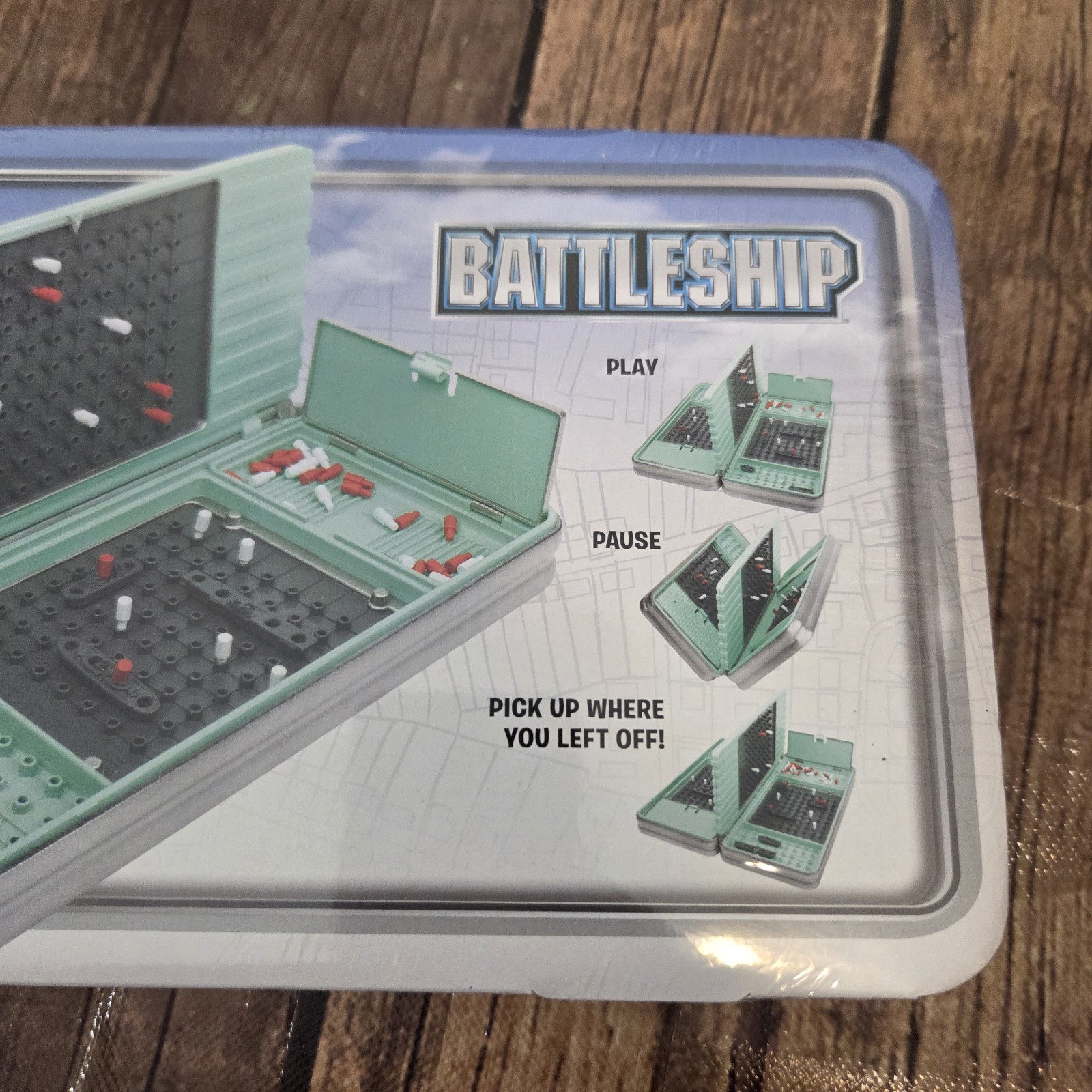 Hasbro Gaming Road Trip Series Battleship – E3280 Portable Metal Case 2 Players
