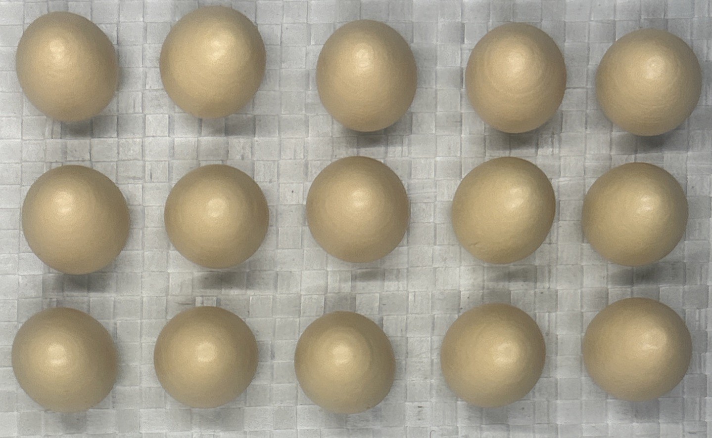 Wingspan Yellow Egg Miniatures – Lot of 15