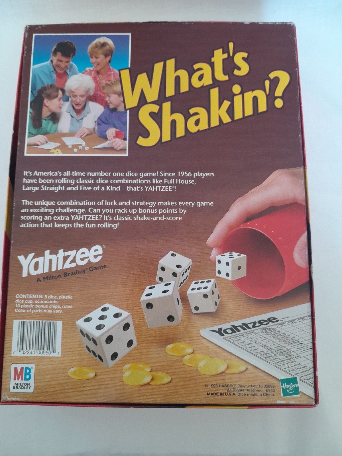 Yahtzee Milton Bradley Family Dice Game Vintage 1998 COMPLETE
