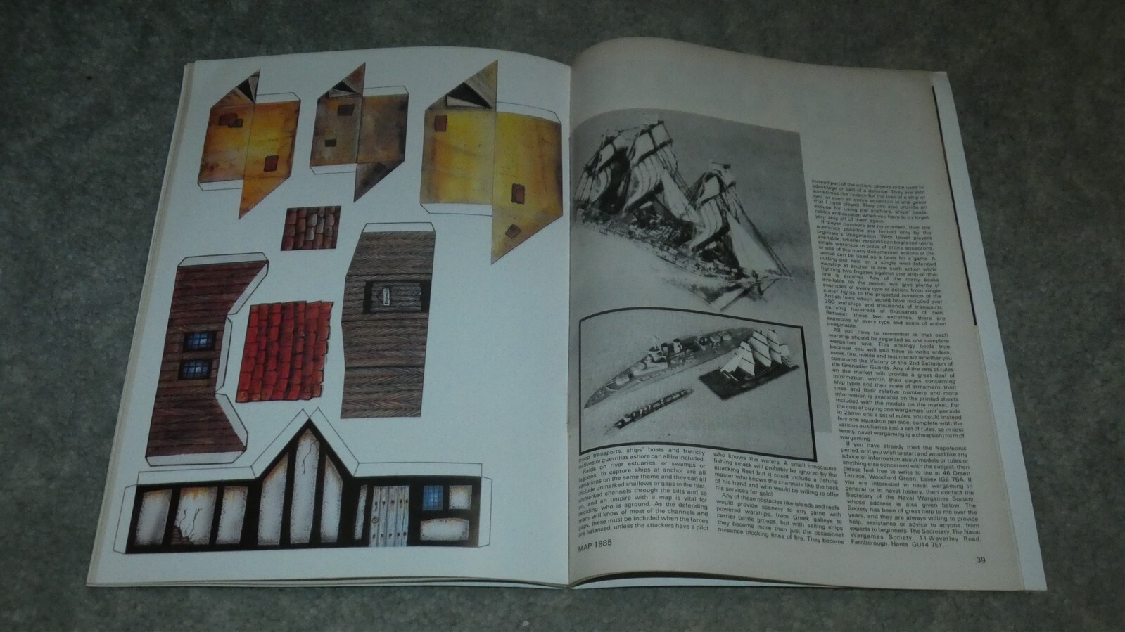 Wargames! Hobby Magazine, with Cardstock Warhammer Buildings