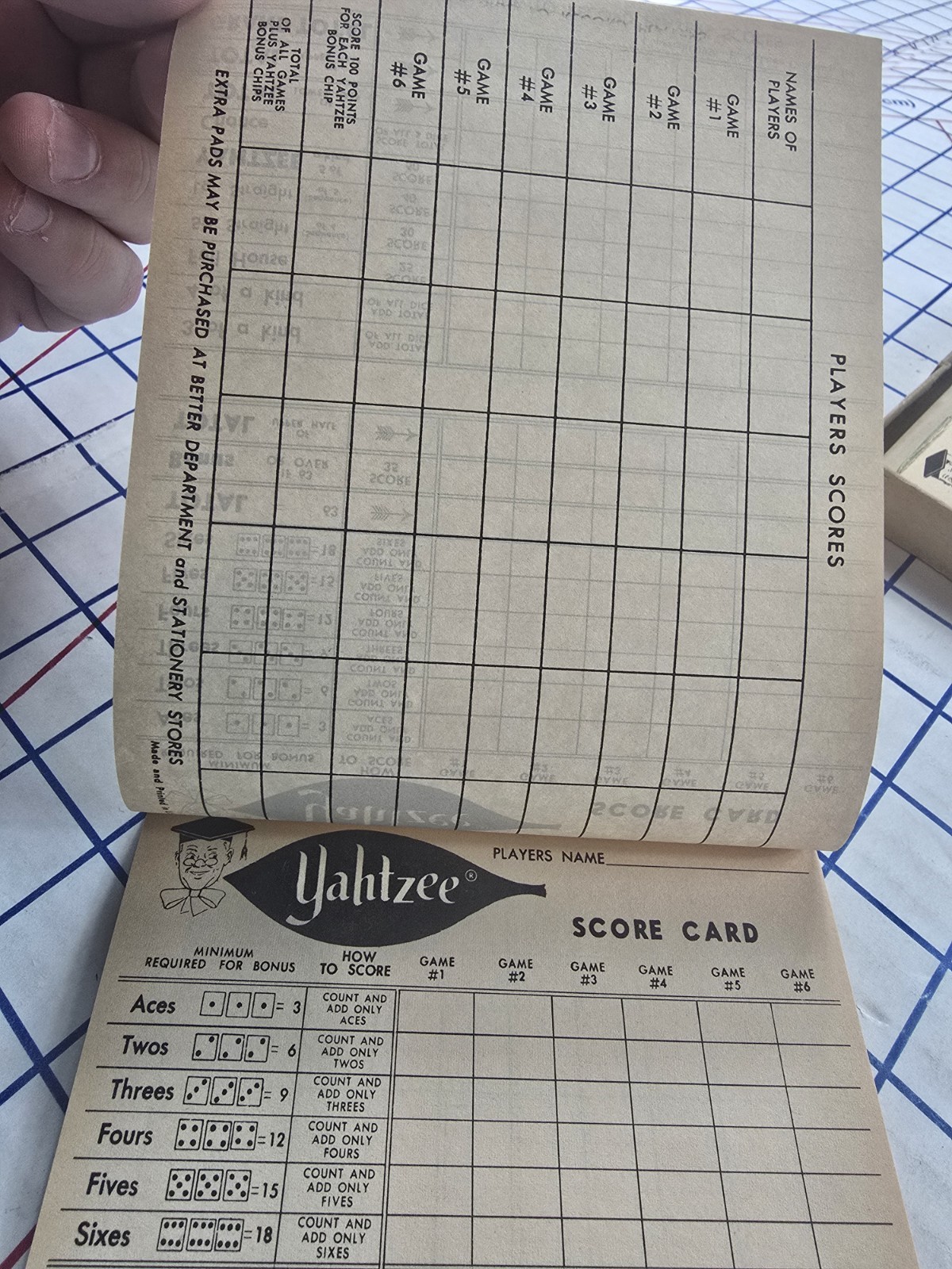 VTG Vintage 1950’s-60’s Yahtzee – Score Pads (4) – in Original Box E.S. Lowe Co