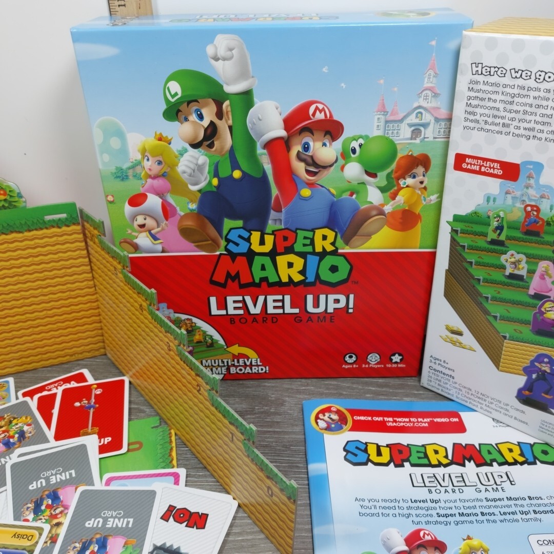 SUPER MARIO LEVEL UP! BOARD GAME *COMPLETE* NINTENDO – USAOPOLY 2017
