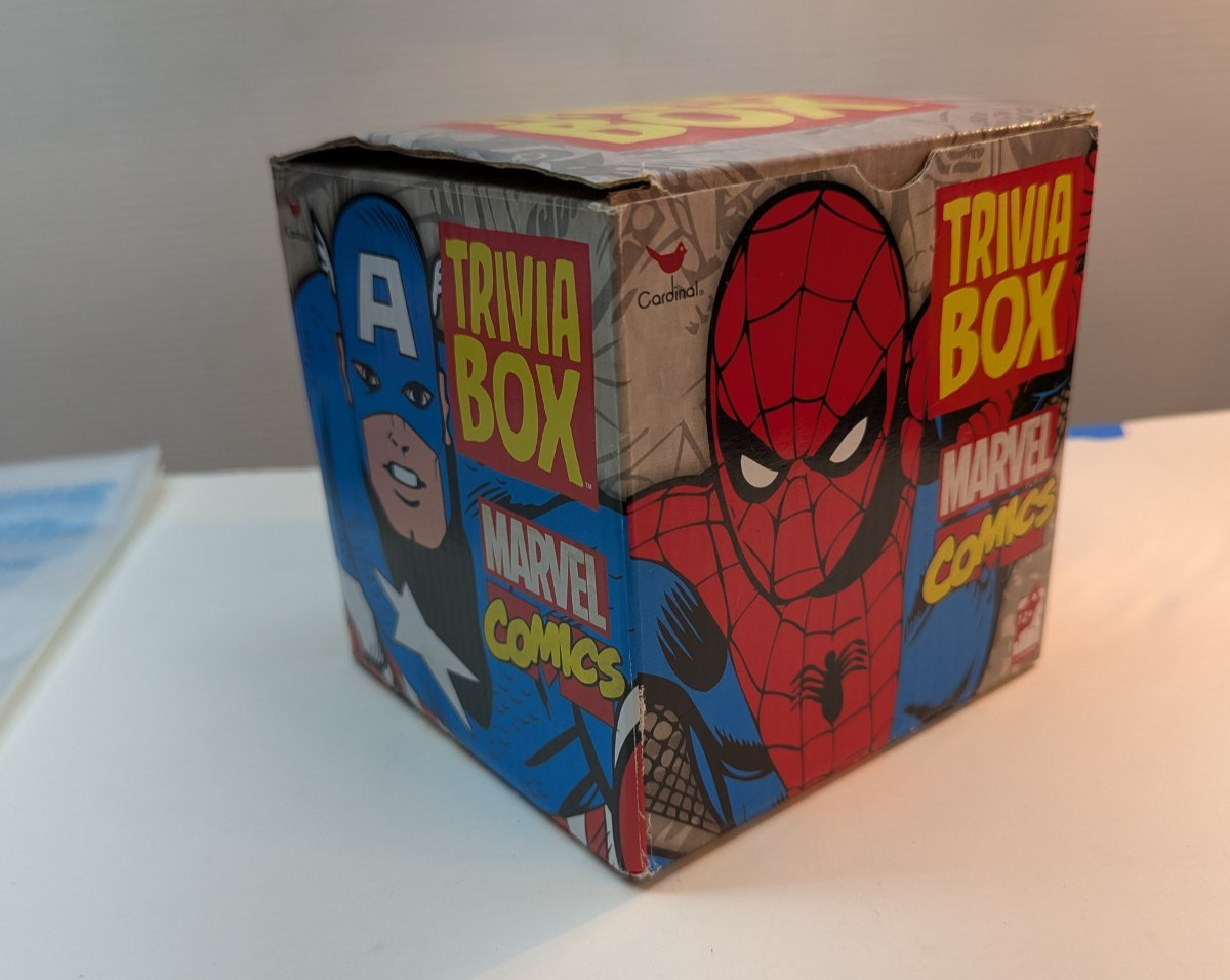 MARVEL Comics Trivia Box Game Cardinal Avengers Spider Man Captain America