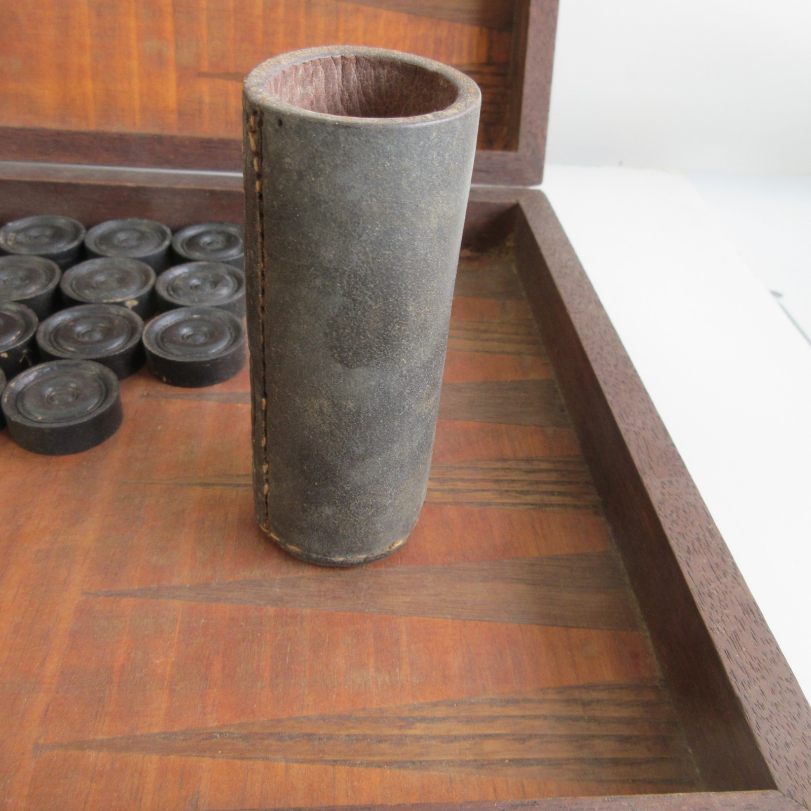 ANTIQUE WOODEN BACKGAMMON SET early wood bone dice?