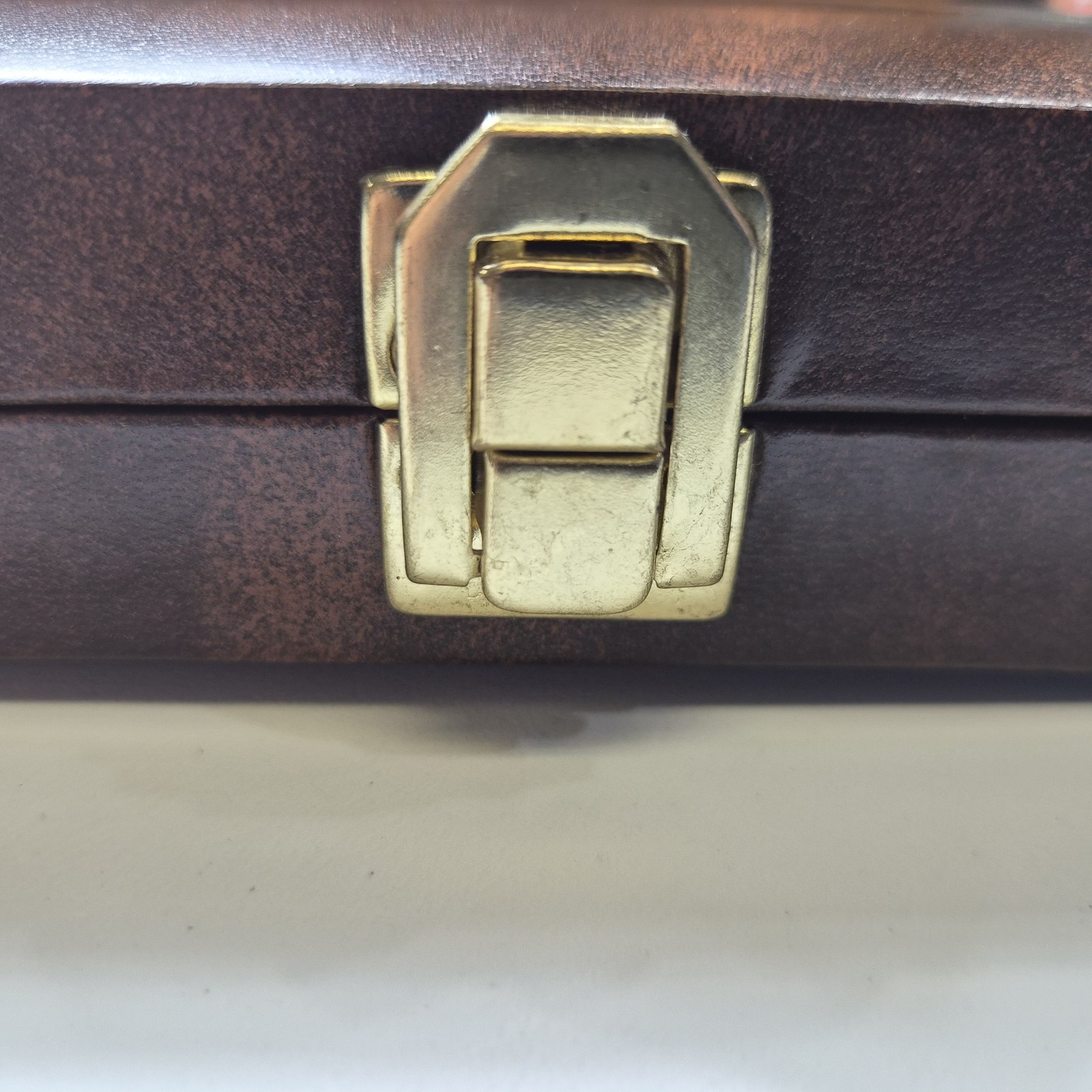 Vintage Travel Backgammon Set 9″ x 6.5″ Brown Faux Leather Case COMPLETE