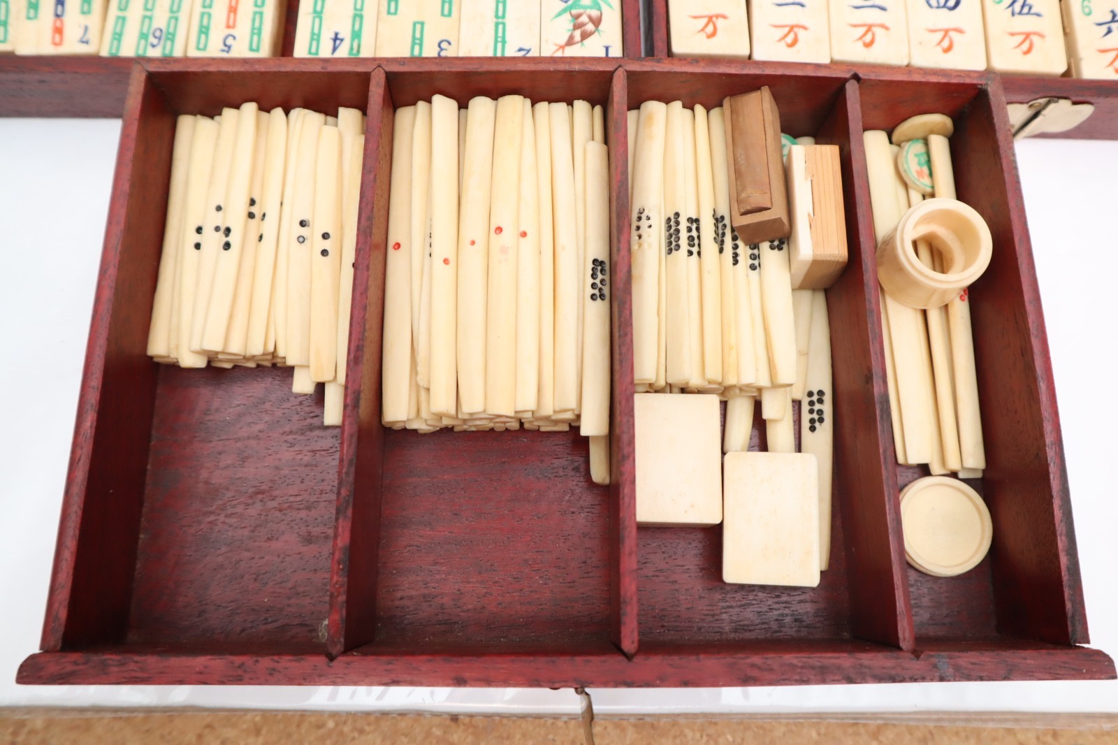 ATQ MAH JONGG SET BONE BAMBOO RARE HAND Carved mahjong THICK TILES Wood Case_)
