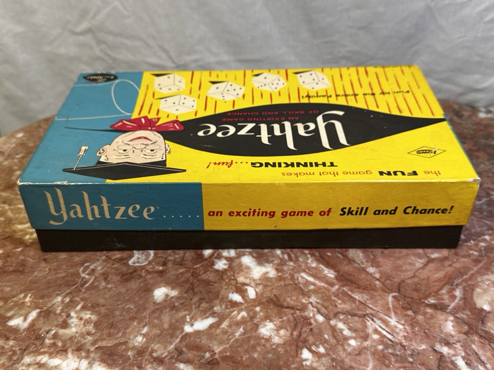 Vintage Yahtzee Game E.S. Lowe Co. 1956 1972 Complete Dice Cup Chips Score Cards