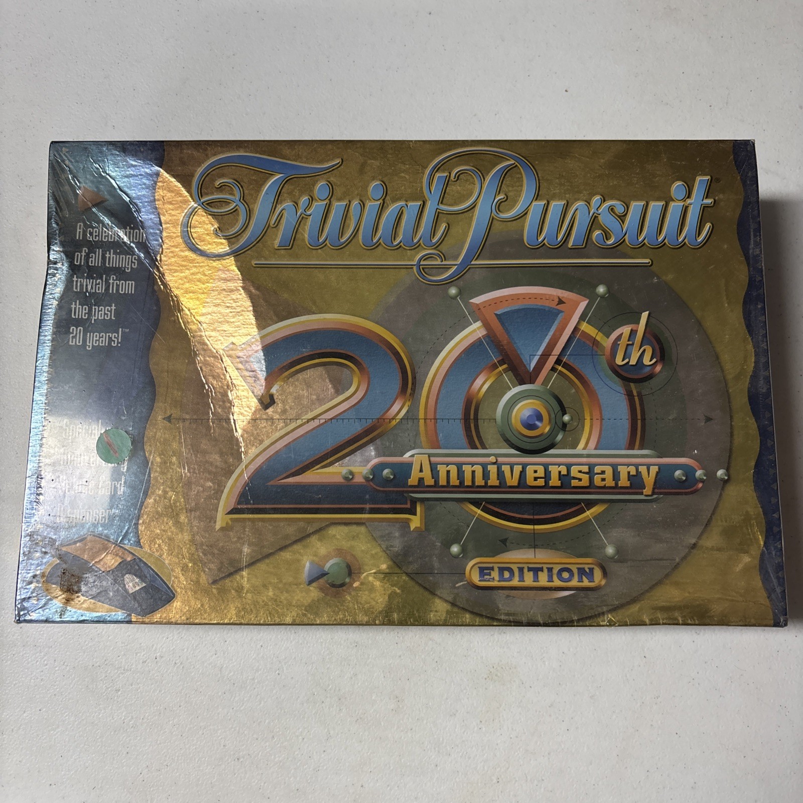 2002 Trivial Pursuit 20th Anniversary Edition Gold Brand New Sealed