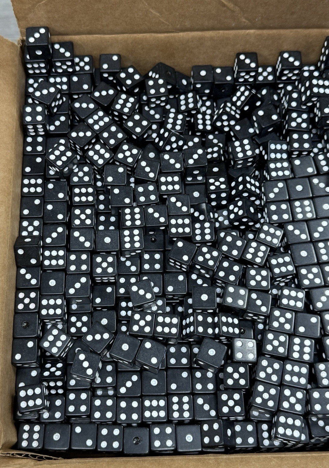 Bulk Lot 2800+ Black Dice White Pips 6 Sided Die 5/8″ 16mm Gaming Casino 26 lbs