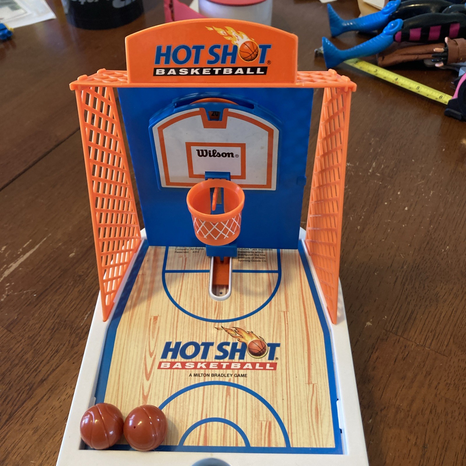 Vintage 1992 Hot Shot Basketball Milton Bradley Travel Game Motorized Game