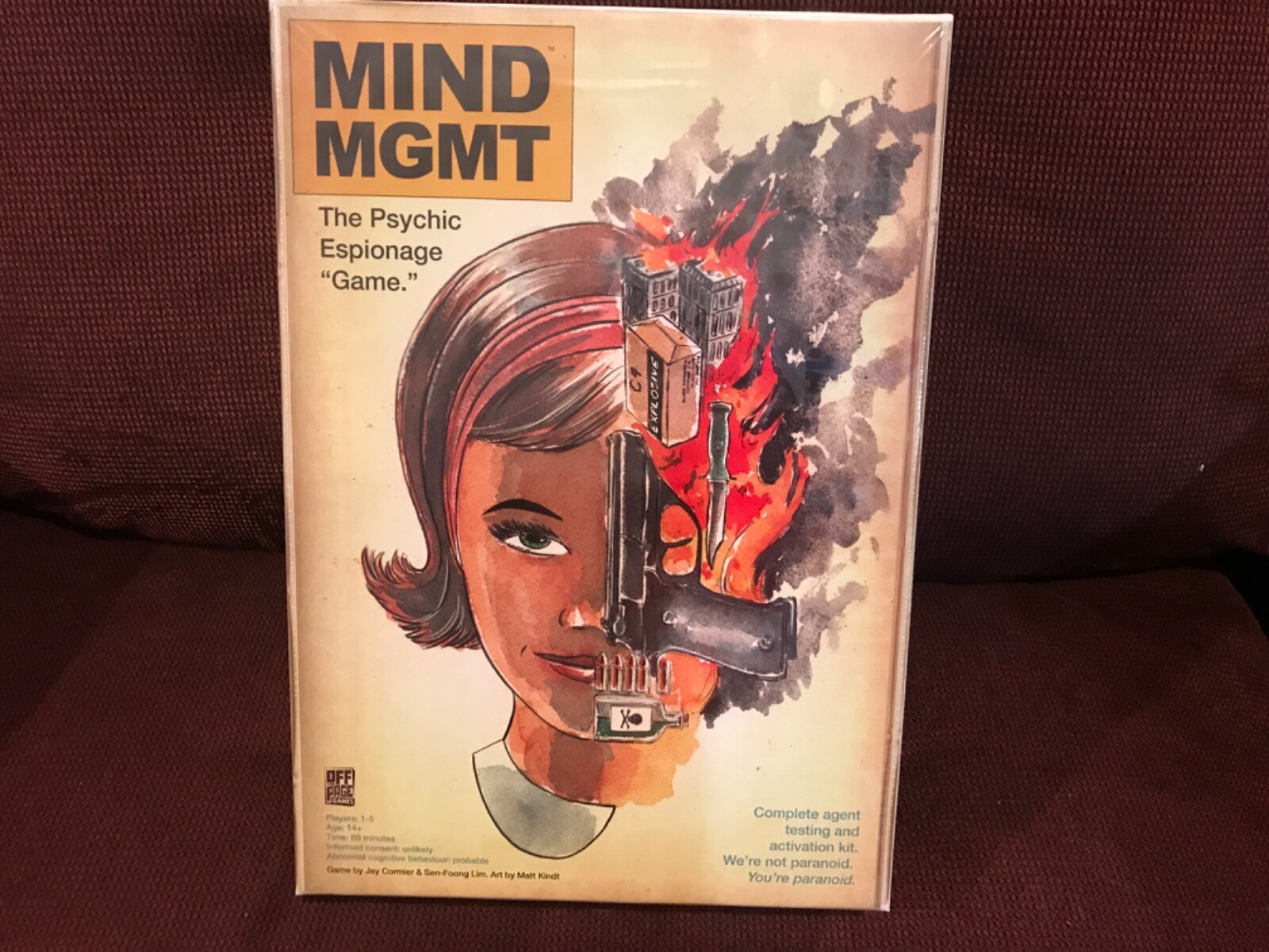 Mind MGMT Board Game KS DELUXE Edition – The Psychic Espionage Game Off the Page
