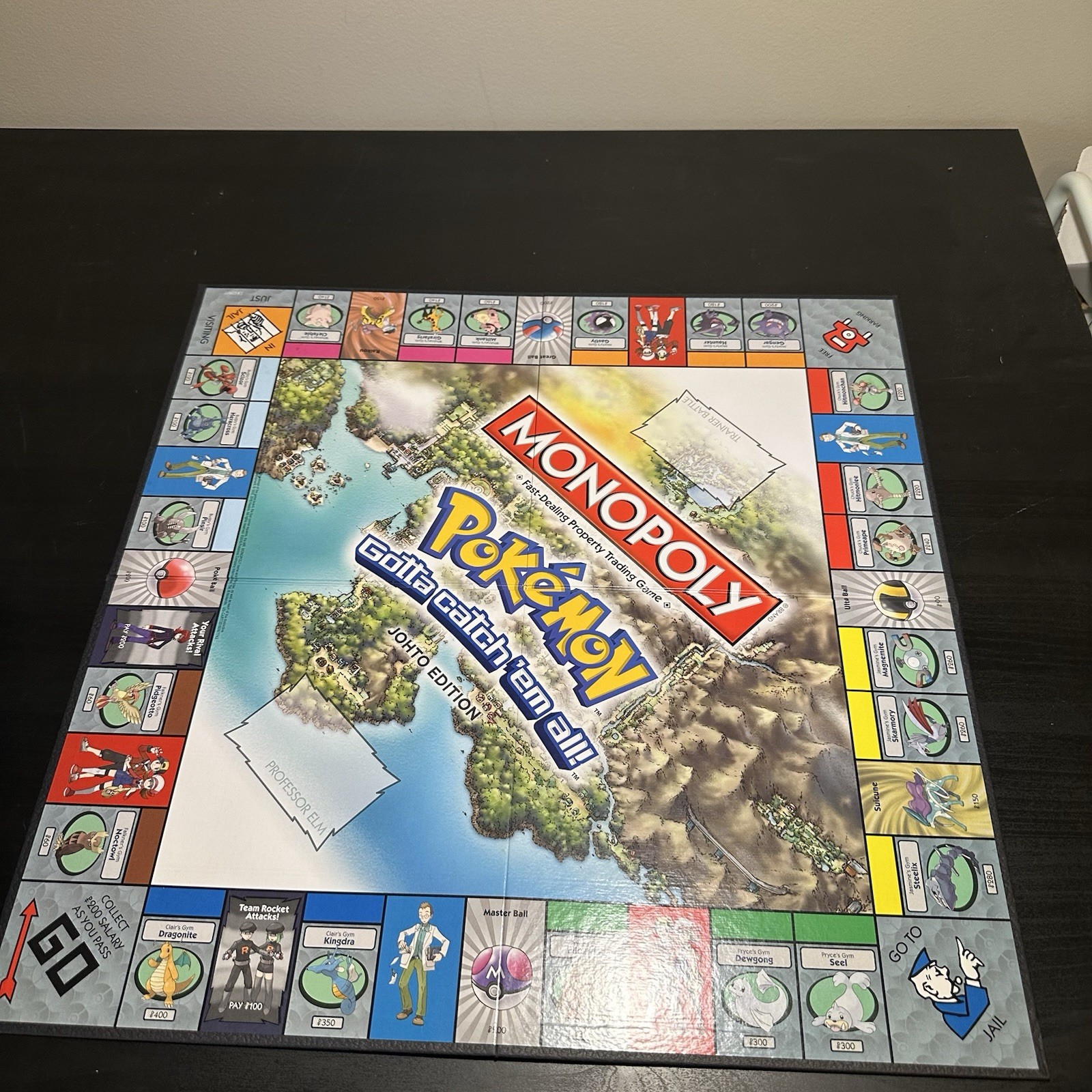 Pokémon Monopoly Board Game Collector’s Johto Edition Anime -COMPLETE- Pikachu