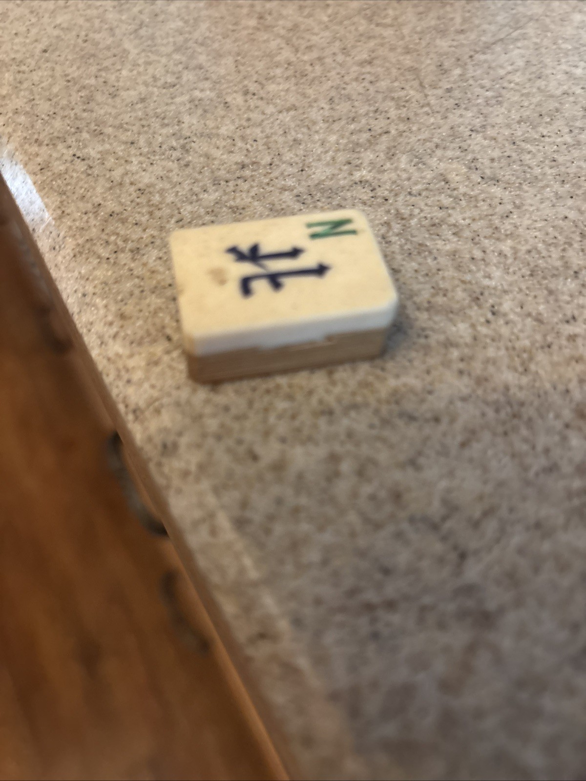 Vintage Mah jong Bamboo & Bone Dovetail 150 tiles See Pics has case