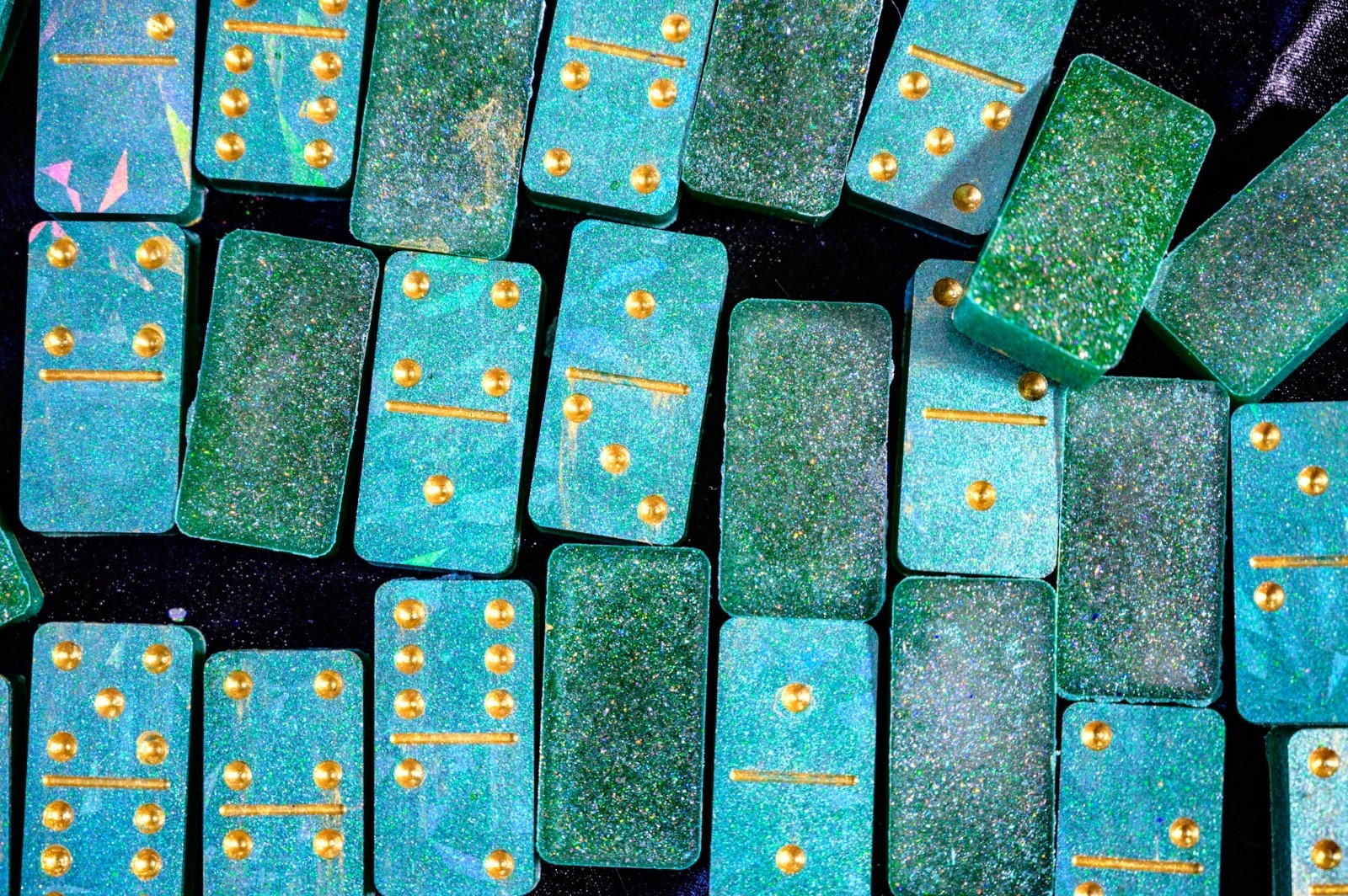 Handmade Resin Teal Holographic Glitter Dominoes Gold Pips Double Six Set