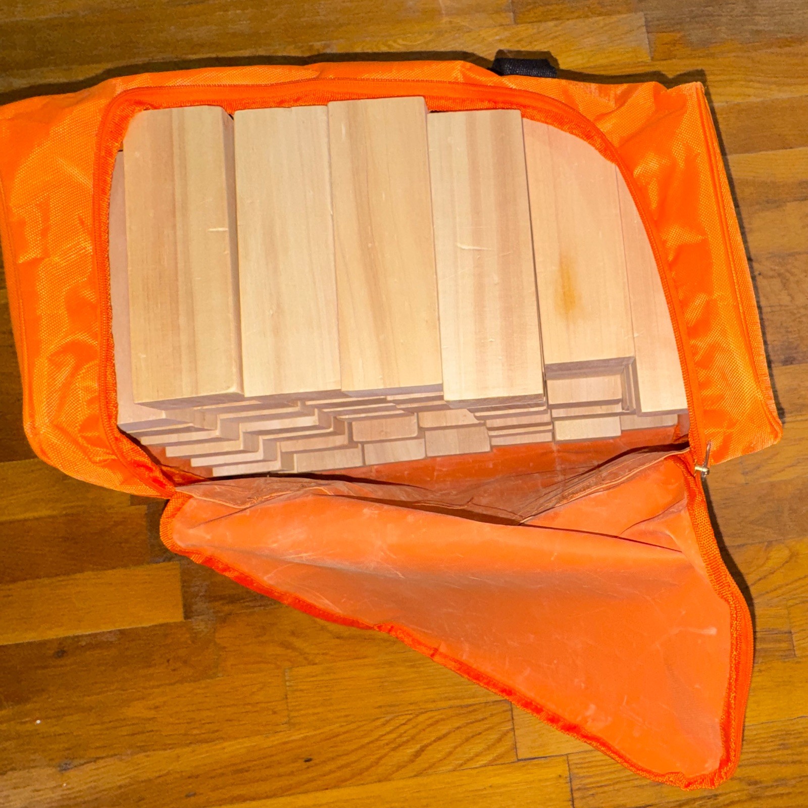Jenga GIANT Stacking Wooden Block Game Set Complete Game with Carry Bag