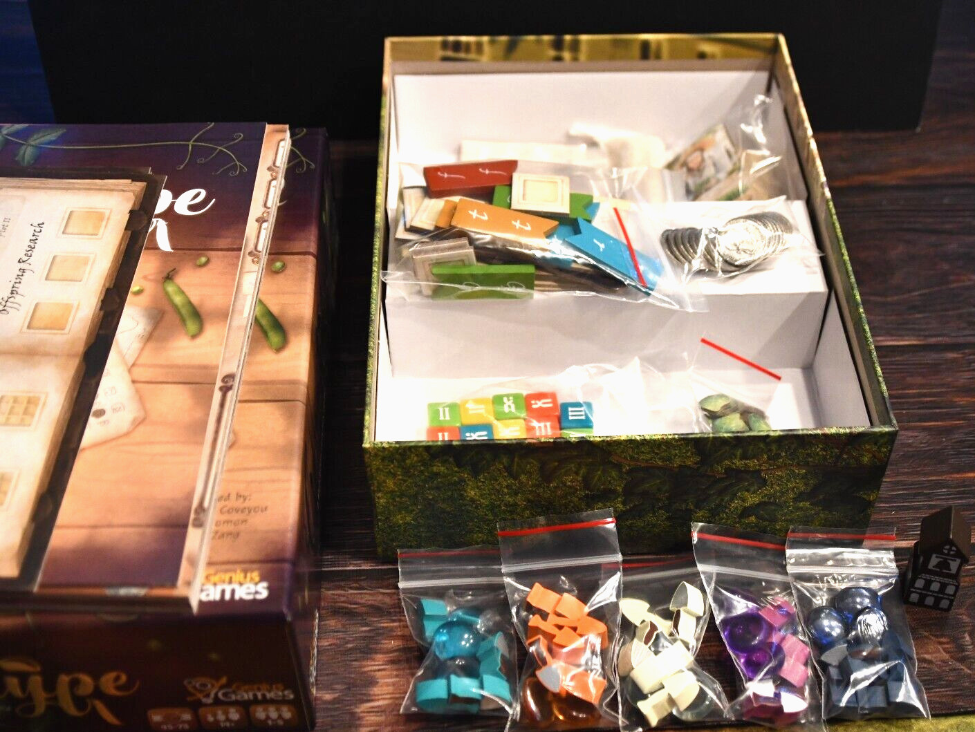 Genotype | Board Game | Collector’s Edition | Rare OOP | VG
