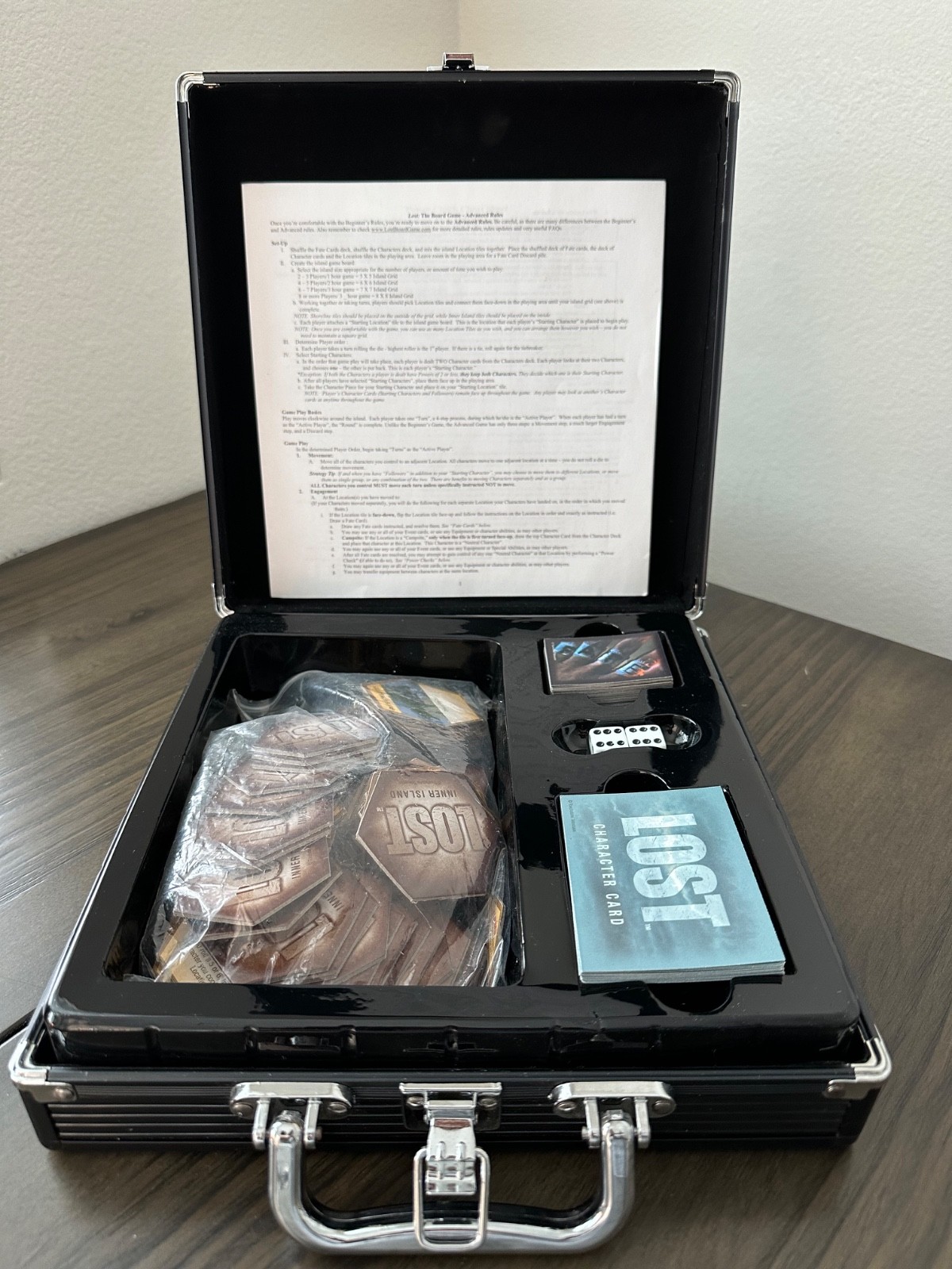 Lost: The Board Game RARE Briefcase Edition, 2006, TV Show, Complete