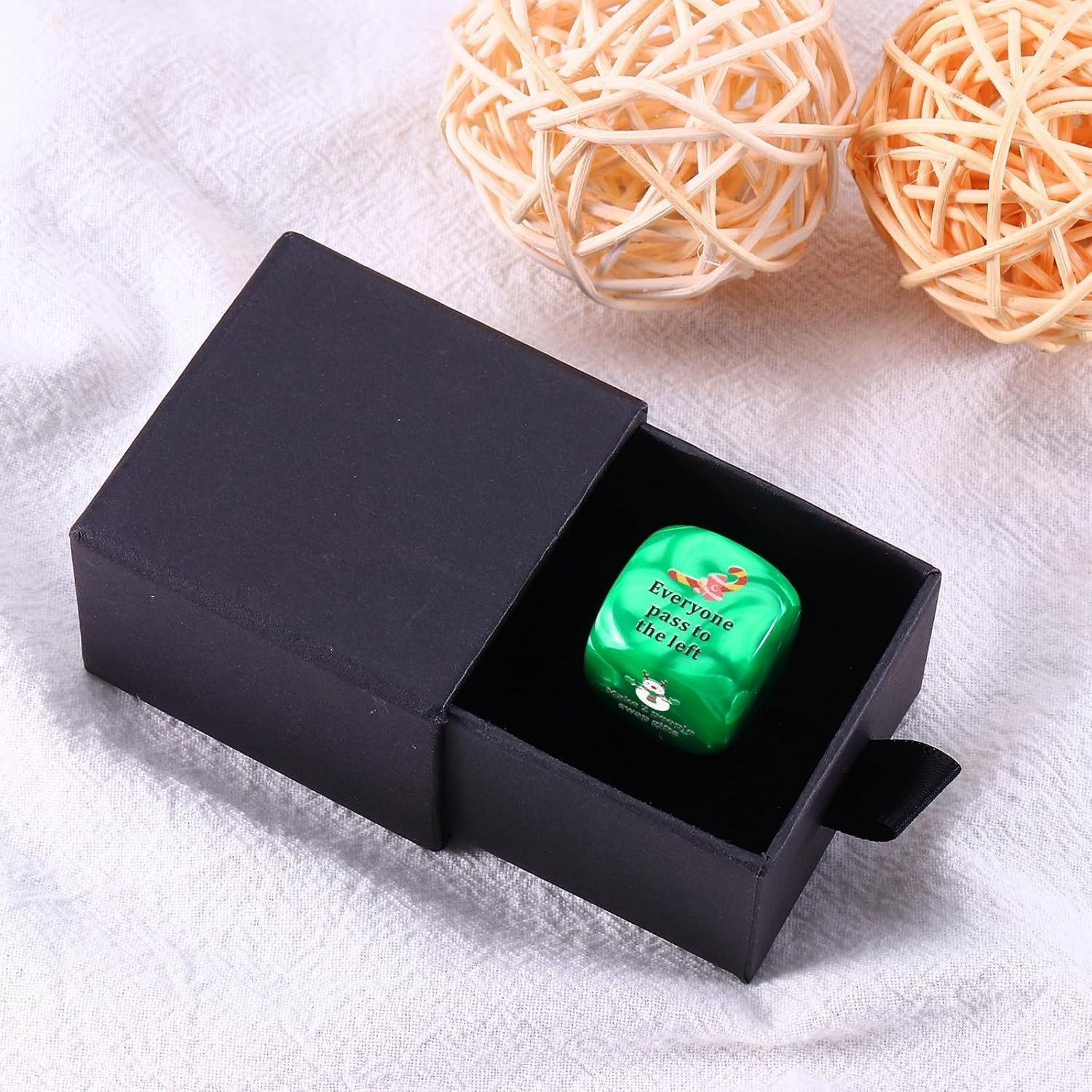 Santa Swap Gift Exchange Dice Christmas Party Games Gift for Families Exchang…