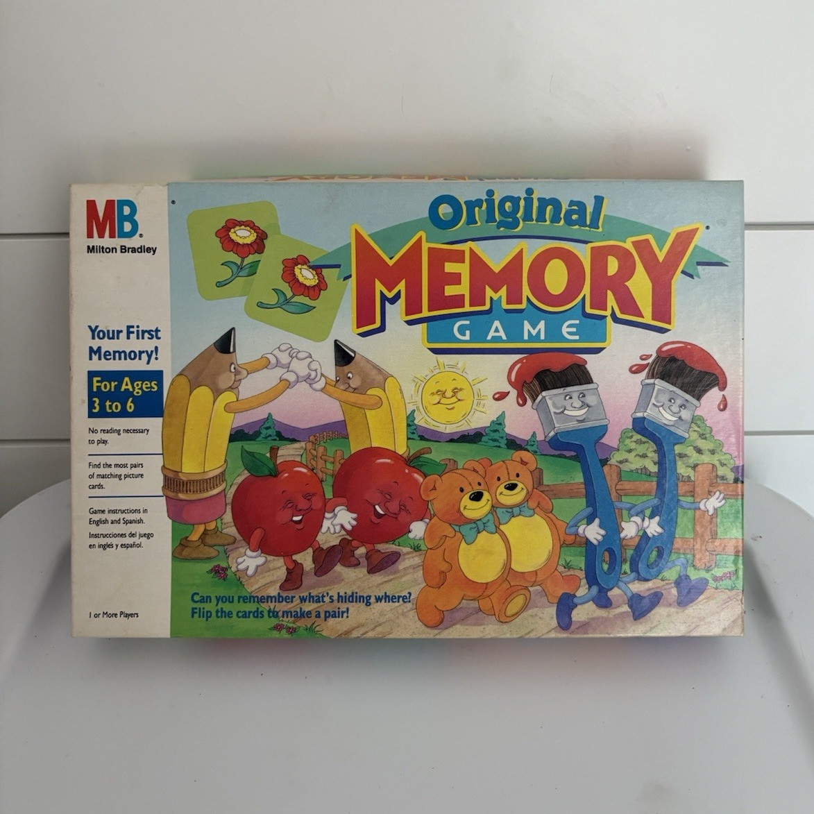 Milton Bradley Original Memory Game Matching, Ages 3-6, Vintage. Has all pieces!
