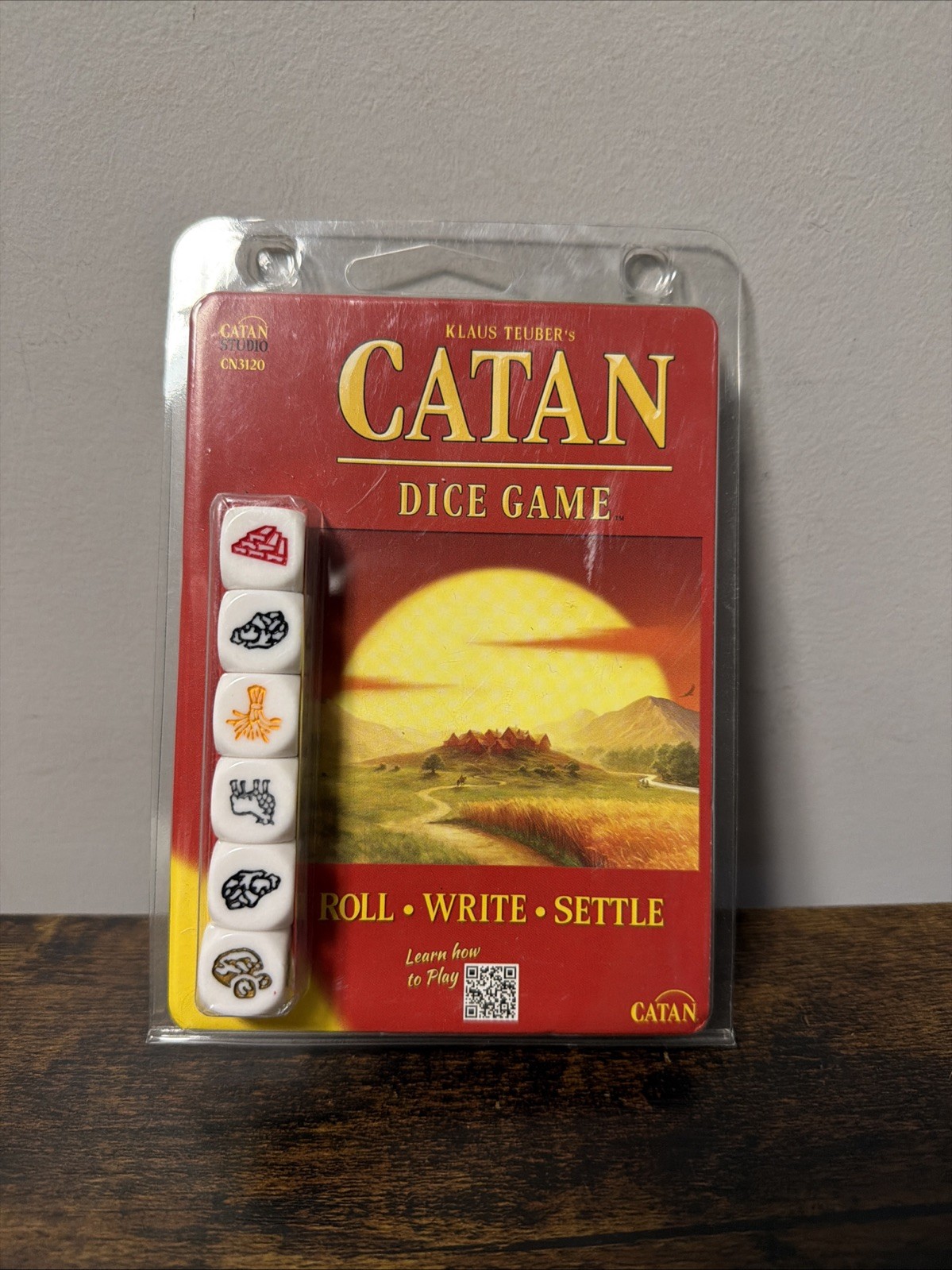 NEW Settlers of Catan Dice Game Klaus Teuber CN3120 New Ages 7+ 1-4 Players