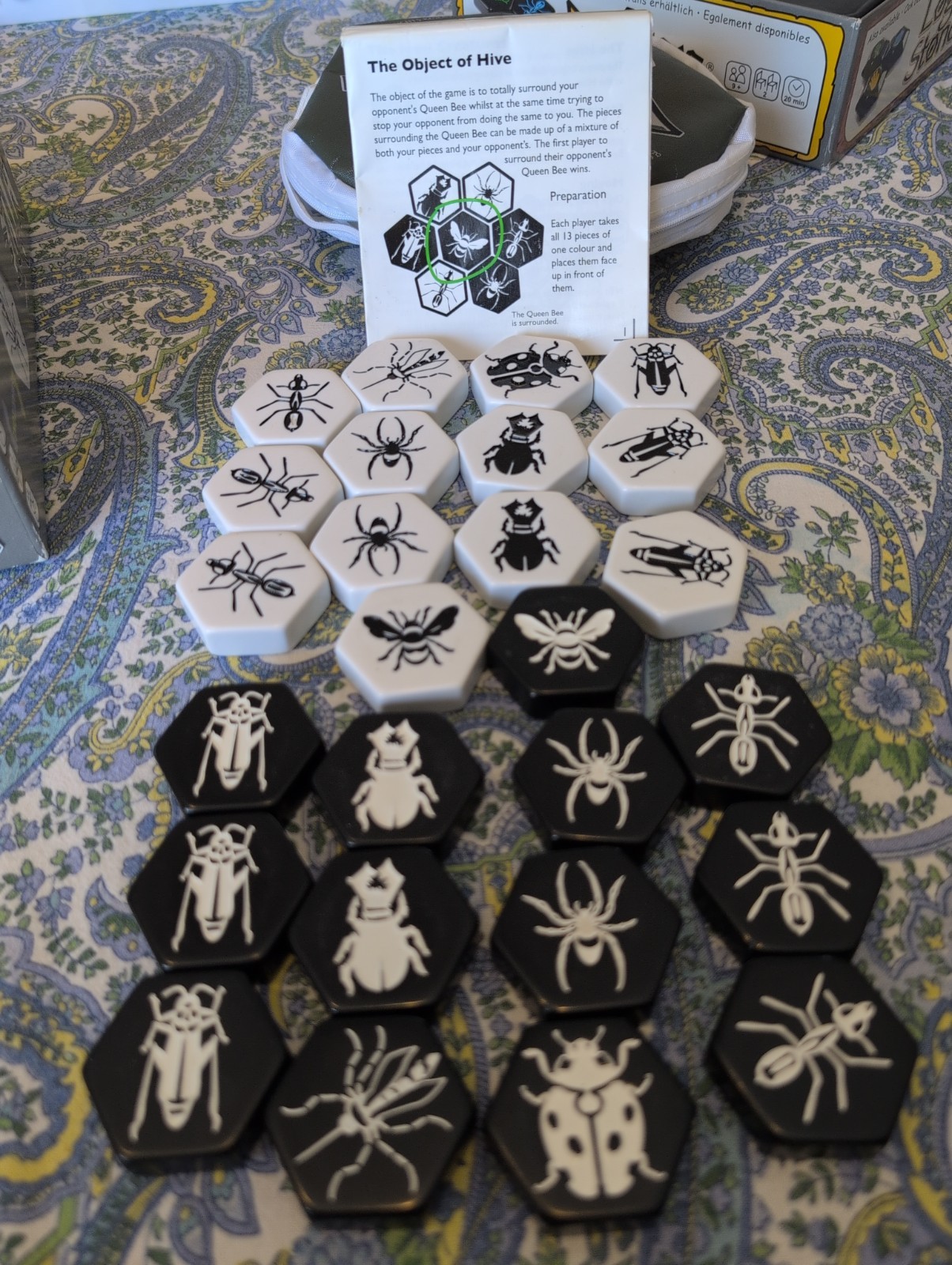 Hive Carbon Board Game 2010 Smart Zone Edition (Used)