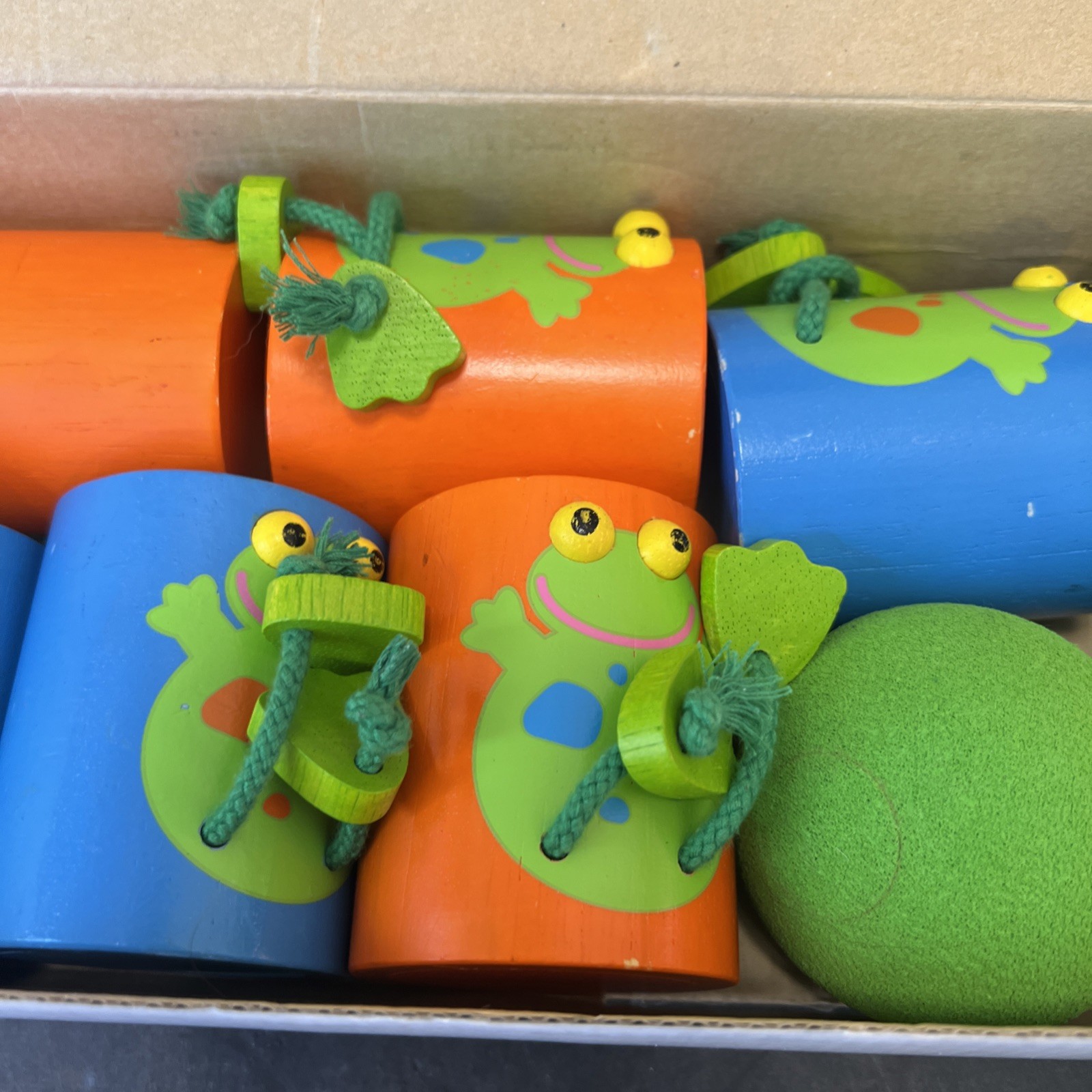 2002 Toppling Hopper Orange And Blue Vintage Wood Game