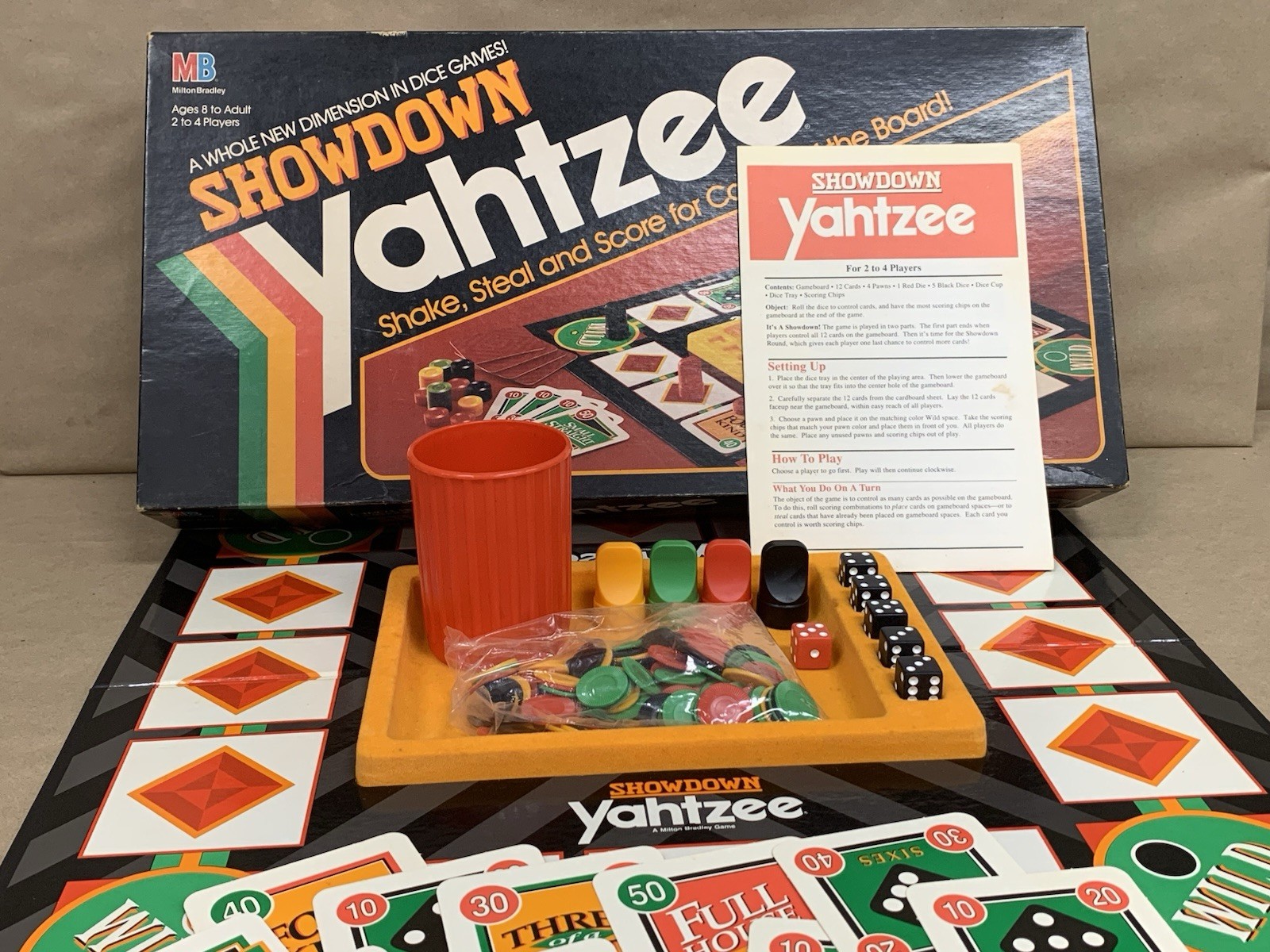 Vintage 1990’s Retro 1991 Yahtzee Showdown Dice Board Game Milton Bradley #4202