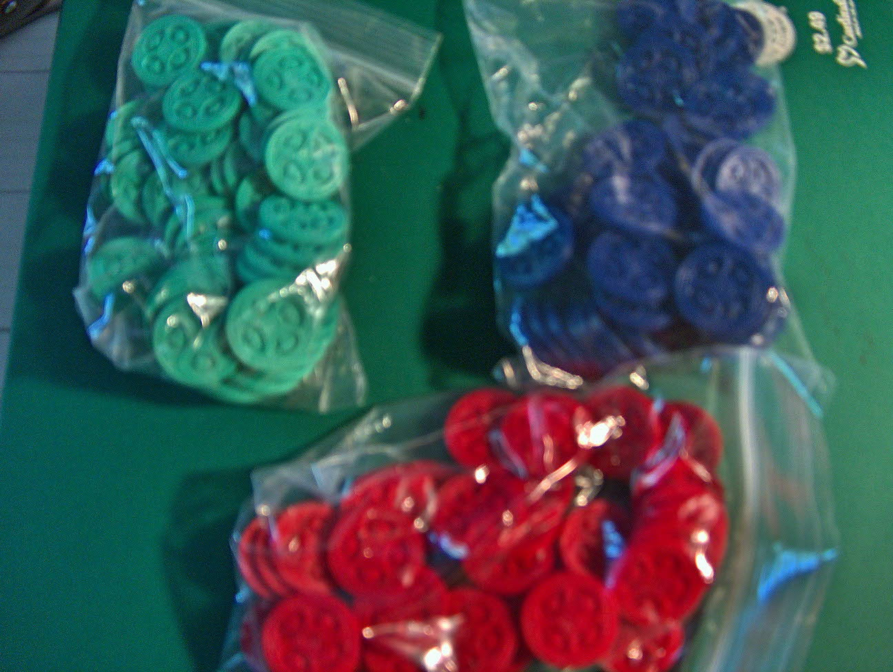 SEQUENCE game – 135 Chips red blue green disks sequence game replacement parts
