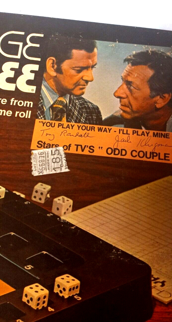 VTG 1974 Challenge Yahtzee Board Game Complete Odd Couple Edition Milton Bradley