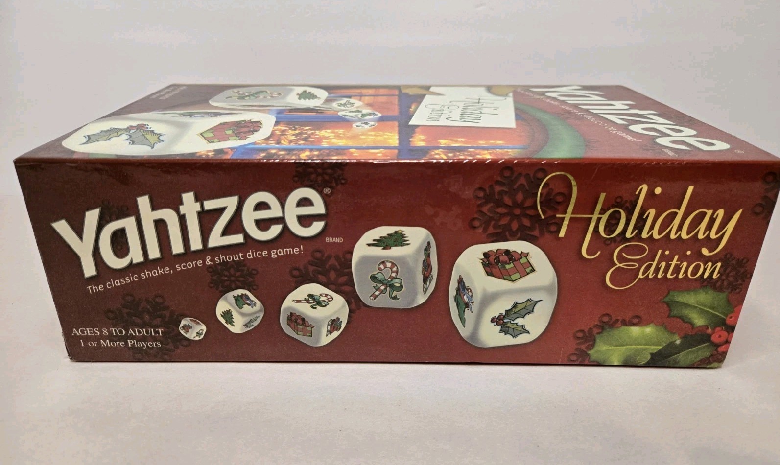 Yahtzee Holiday Edition Christmas Family Dice Game Hasbro-Missing Green Tokens