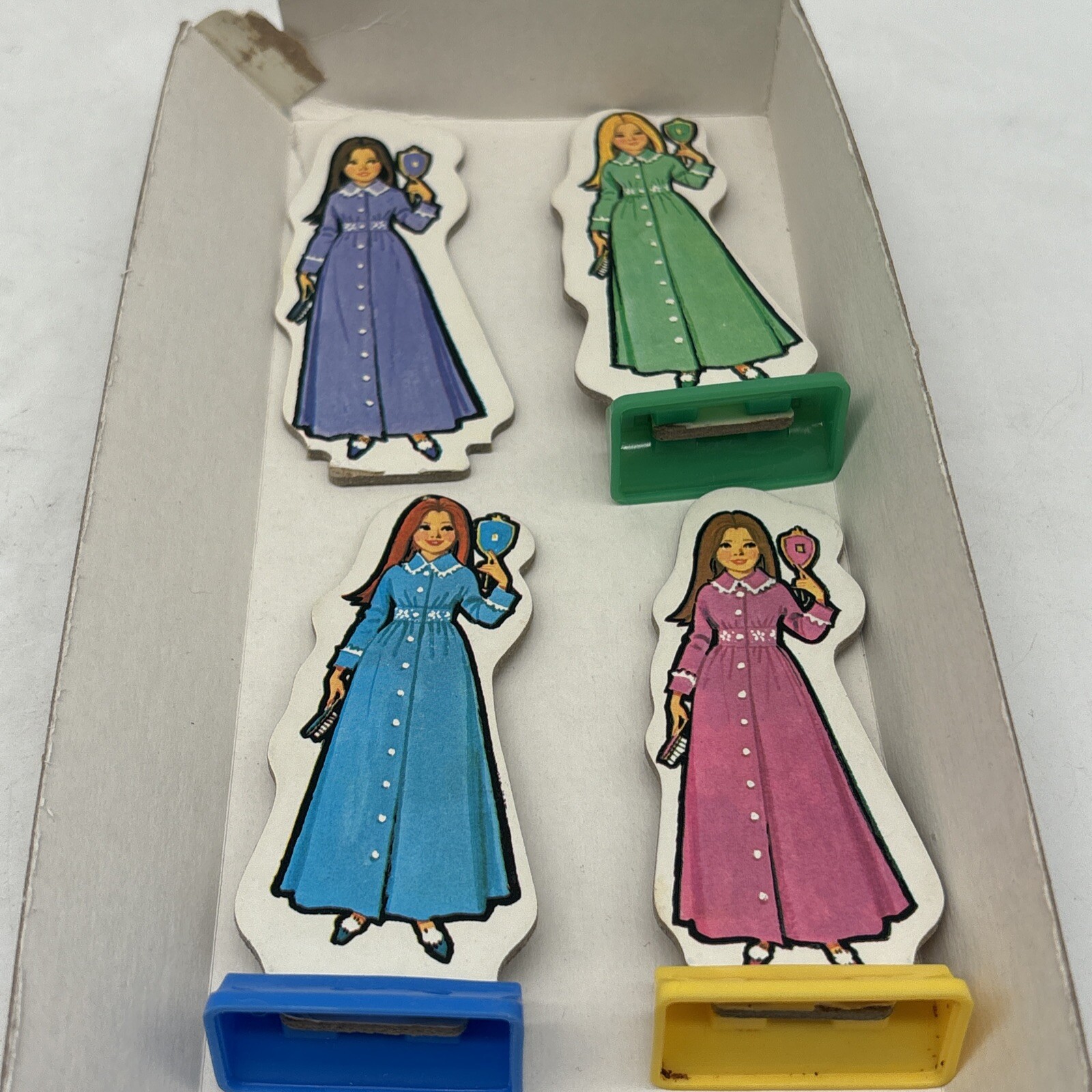Vintage 1972 Milton Bradley Mystery Date Board Incomplete!