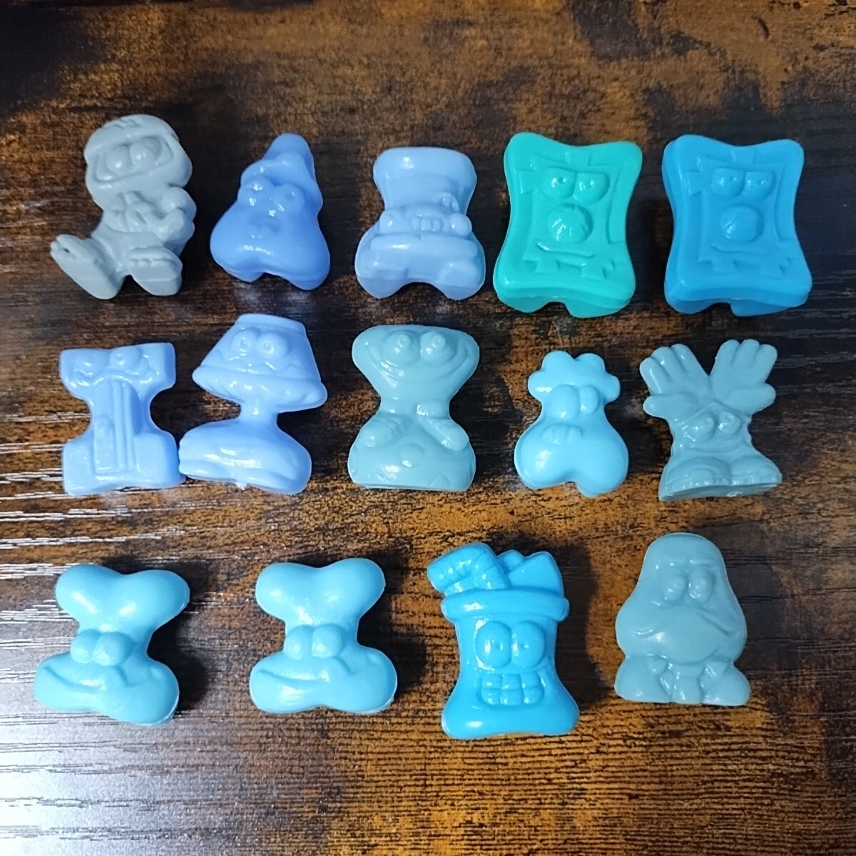 Lot Of (15) Opaque Light Blue Solid Color Crazy Bone GoGos