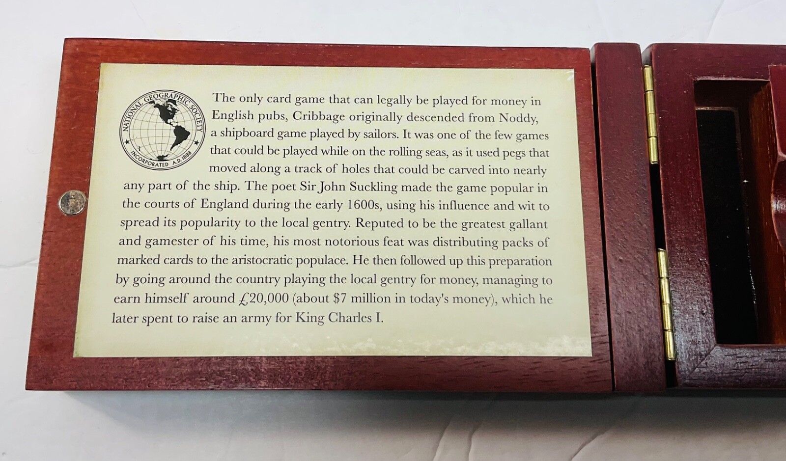 National Geographic Wood Cribbage Board Magnetic Closure Missing Pegs