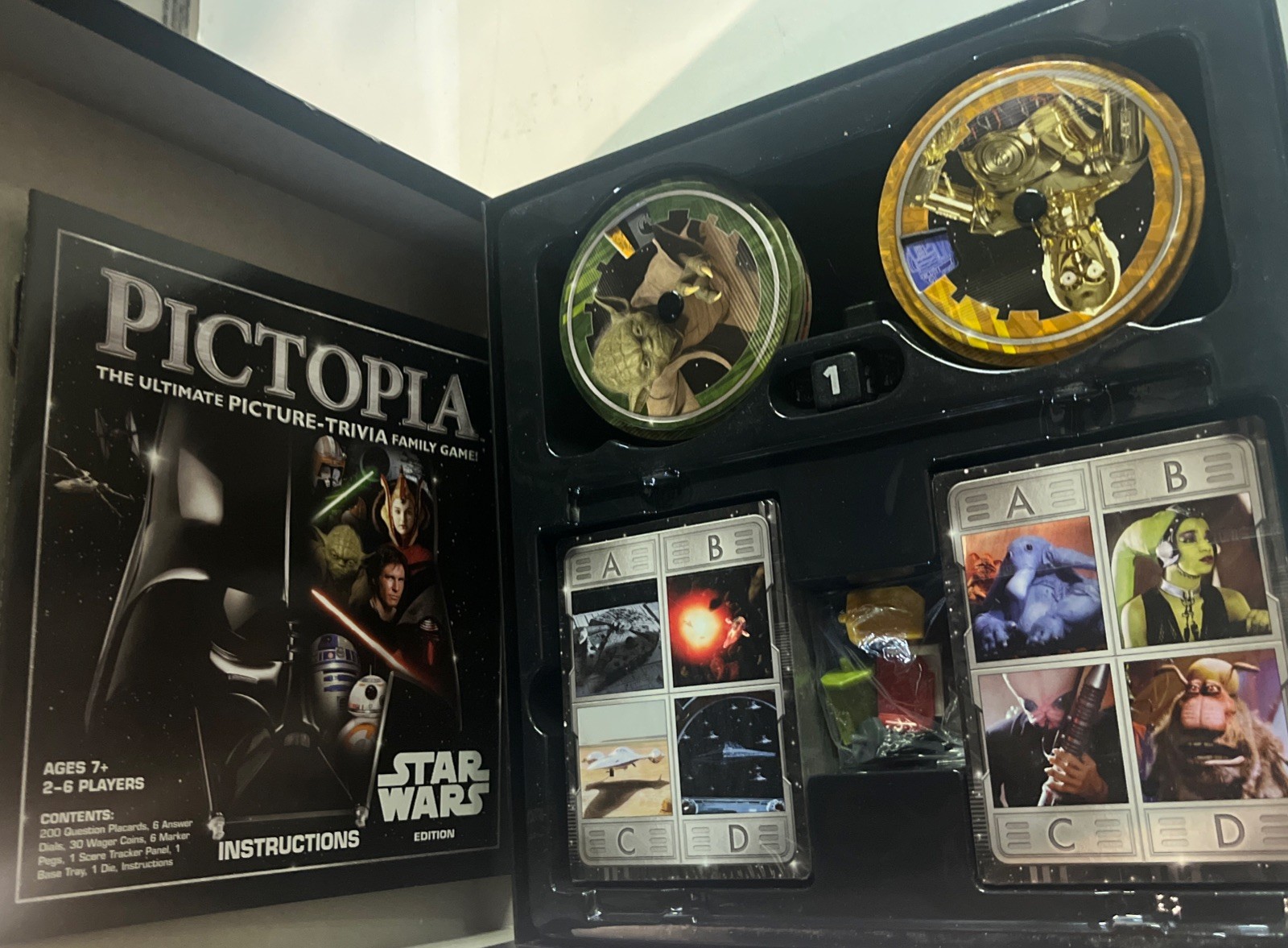 PICTOPIA Star Wars Edition Board Game 100% COMPLETE 2015 AWARD WINNER
